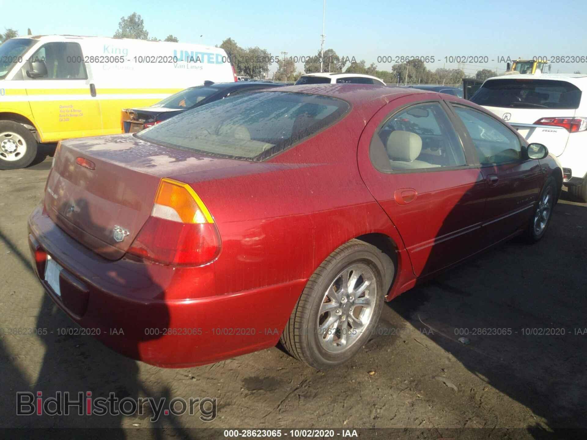 2000 CHRYSLER 300M - VIN: 2C3HE66G2YH344677 - Photo 4