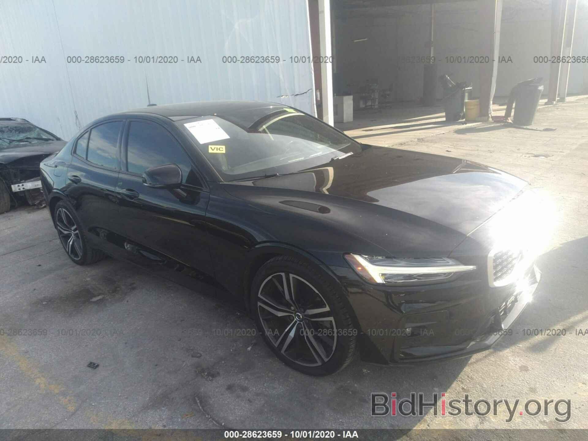 Photo 7JR102FM7KG001345 - VOLVO S60 2019