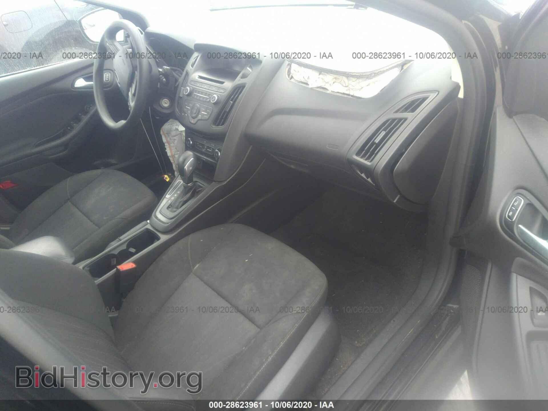 2017 FORD FOCUS - VIN: 1FADP3F2XHL327514 - Фото 5