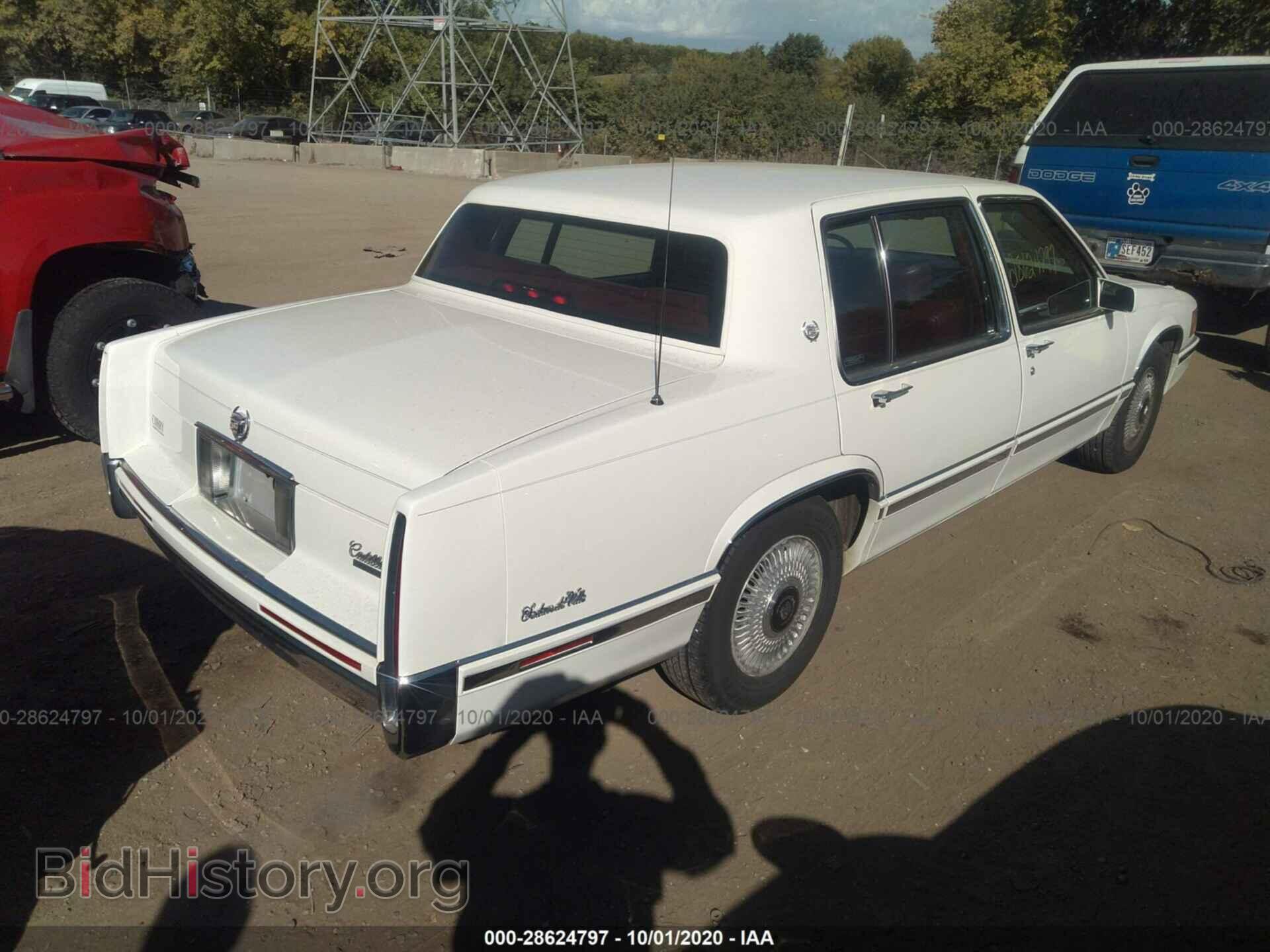 1992 CADILLAC DEVILLE - VIN: 1G6CD53B4N4296901 - Photo 4
