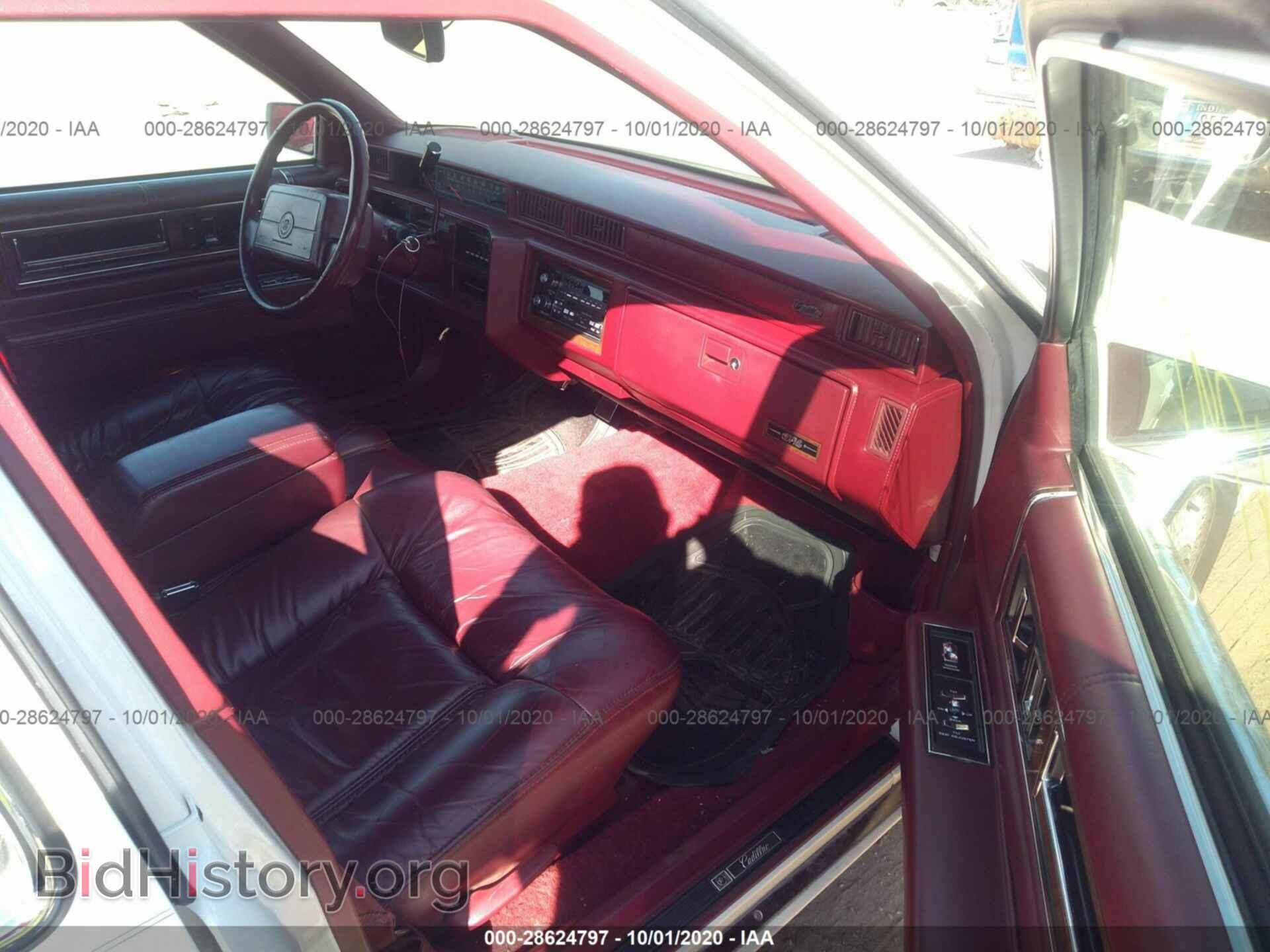 1992 CADILLAC DEVILLE - VIN: 1G6CD53B4N4296901 - Photo 5