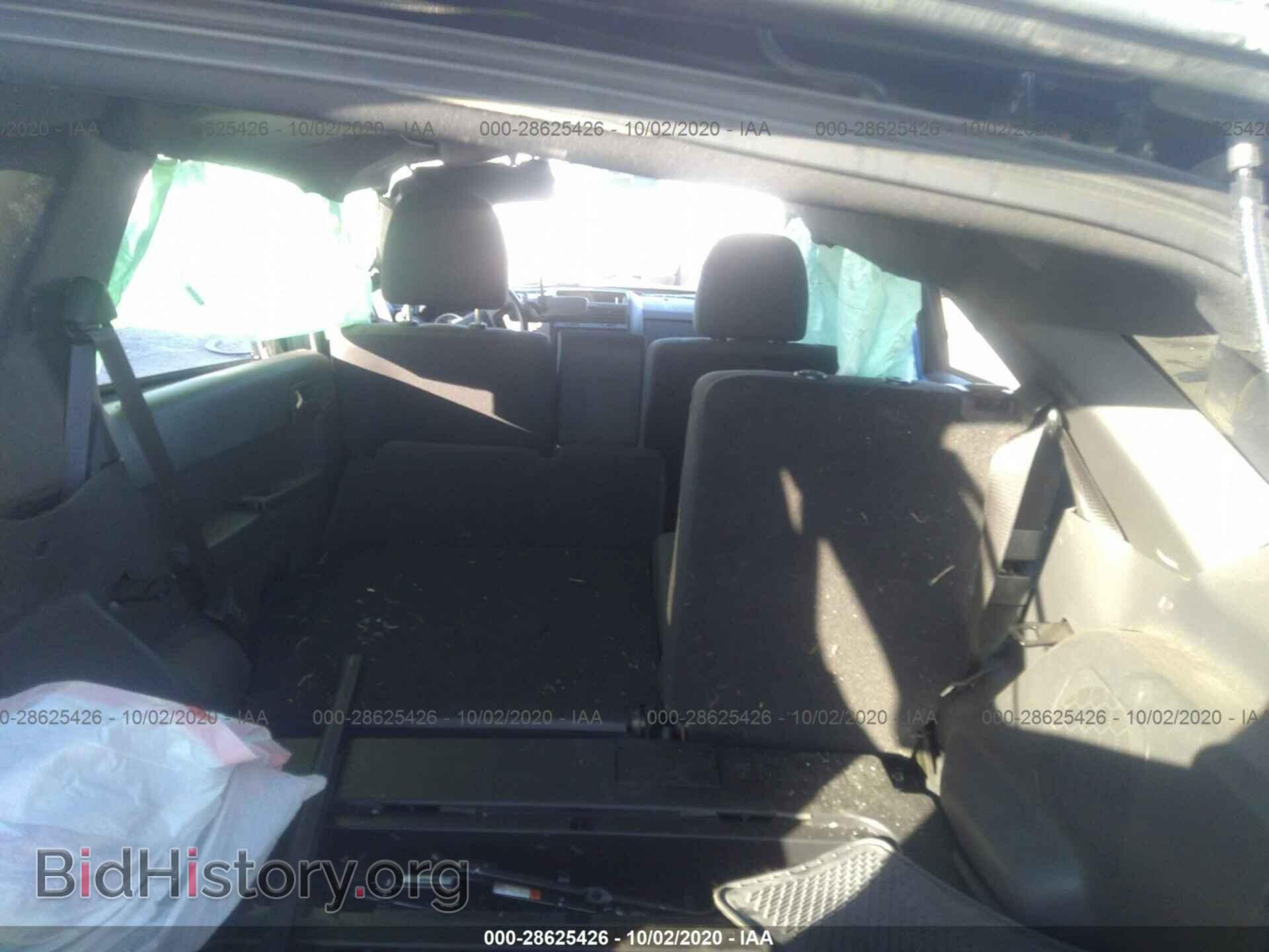 2012 FORD ESCAPE - VIN: 1FMCU0DGXCKB30736 - Photo 8