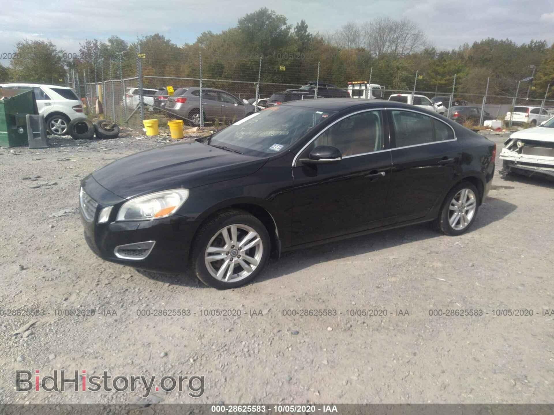 2012 VOLVO S60 - VIN: YV1622FS9C2118706 - Фото 2