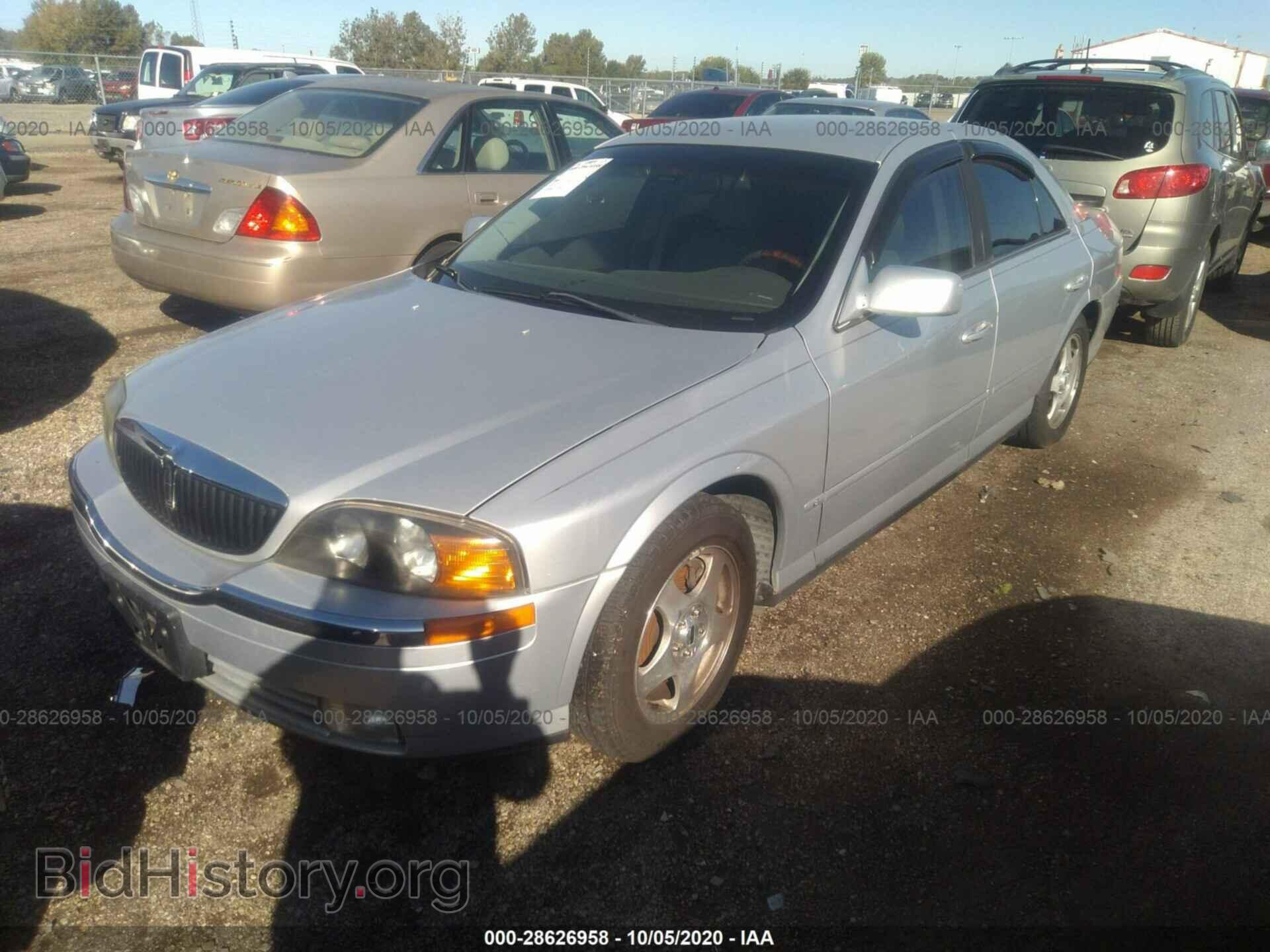 2000 LINCOLN LS - VIN: 1LNHM87A3YY890653 - Photo 2