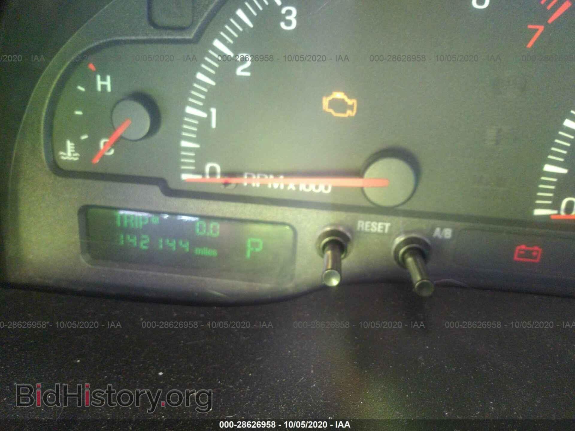 2000 LINCOLN LS - VIN: 1LNHM87A3YY890653 - Photo 7