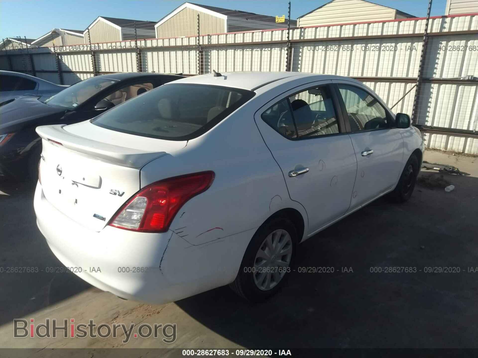 2013 NISSAN VERSA - VIN: 3N1CN7AP1DL892354 - Фото 4