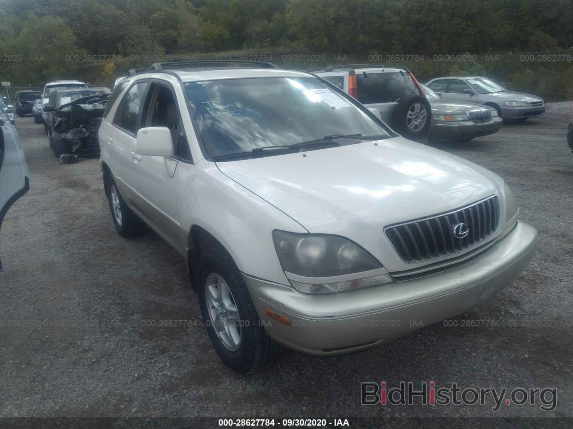 Photo JT6HF10UXY0158150 - LEXUS RX 300 2000