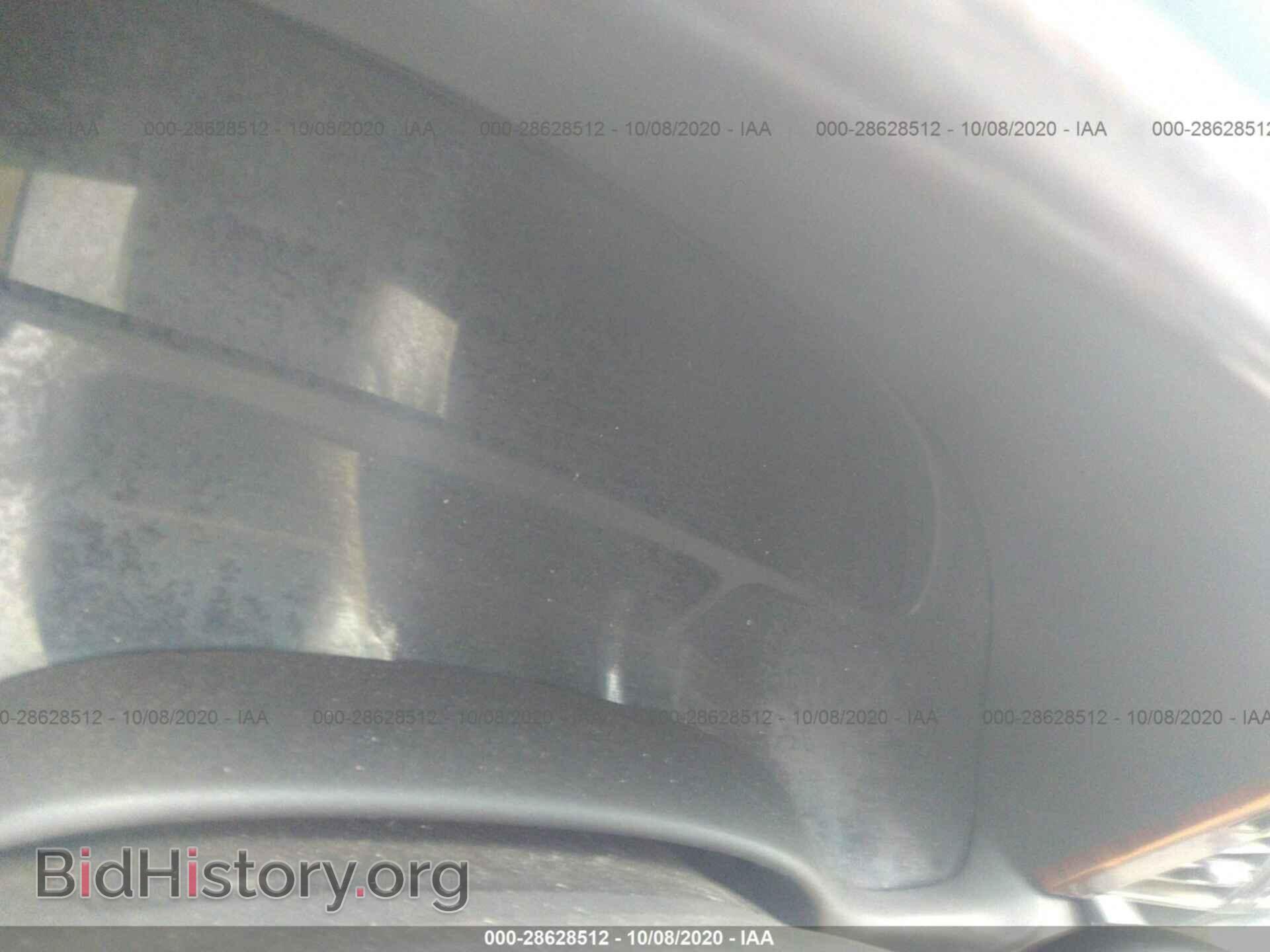 2000 CADILLAC DEVILLE - VIN: 1G6KD54Y7YU296653 - Photo 7