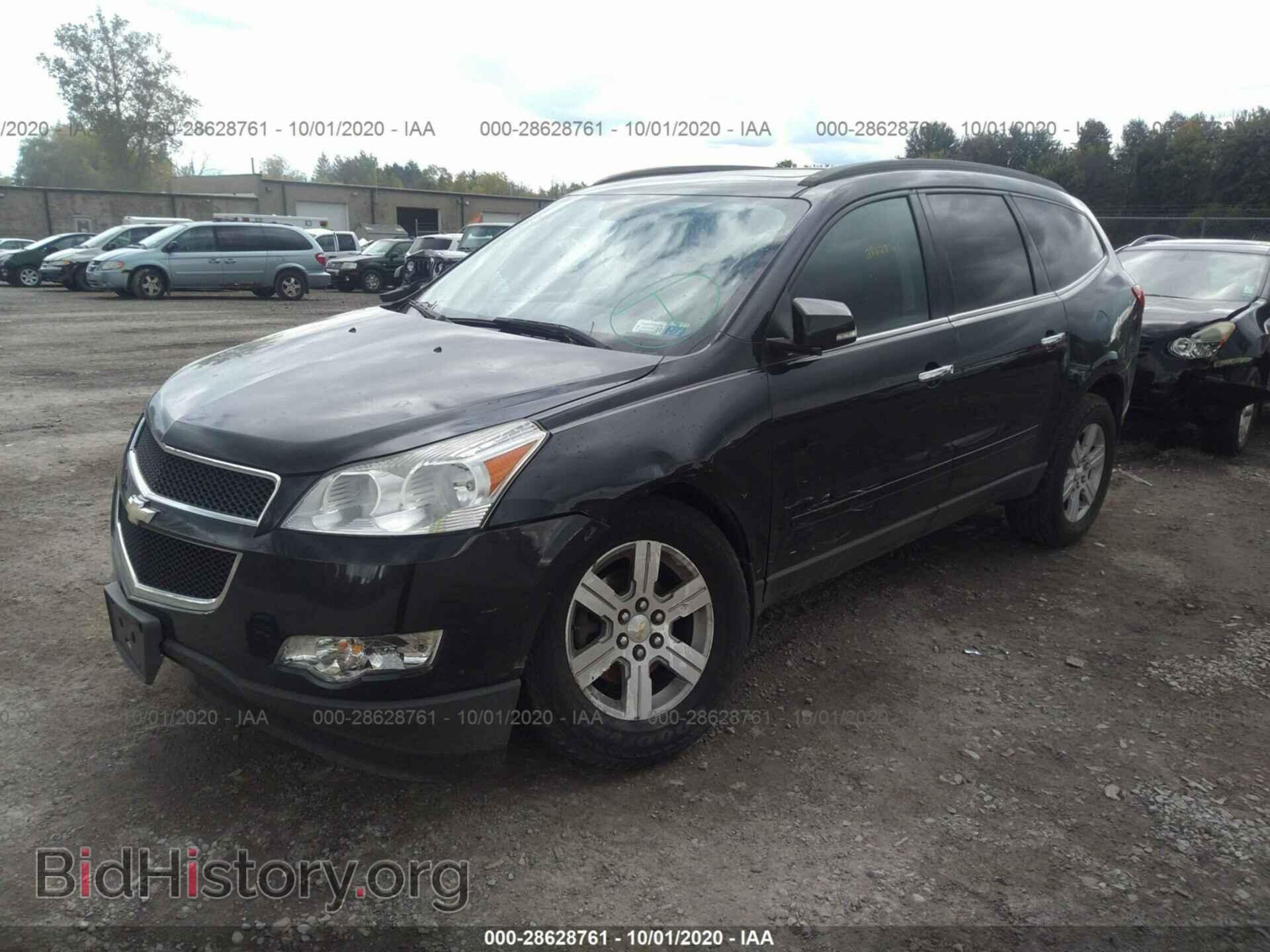 2010 CHEVROLET TRAVERSE - VIN: 1GNLVFED9AJ211990 - Фото 2