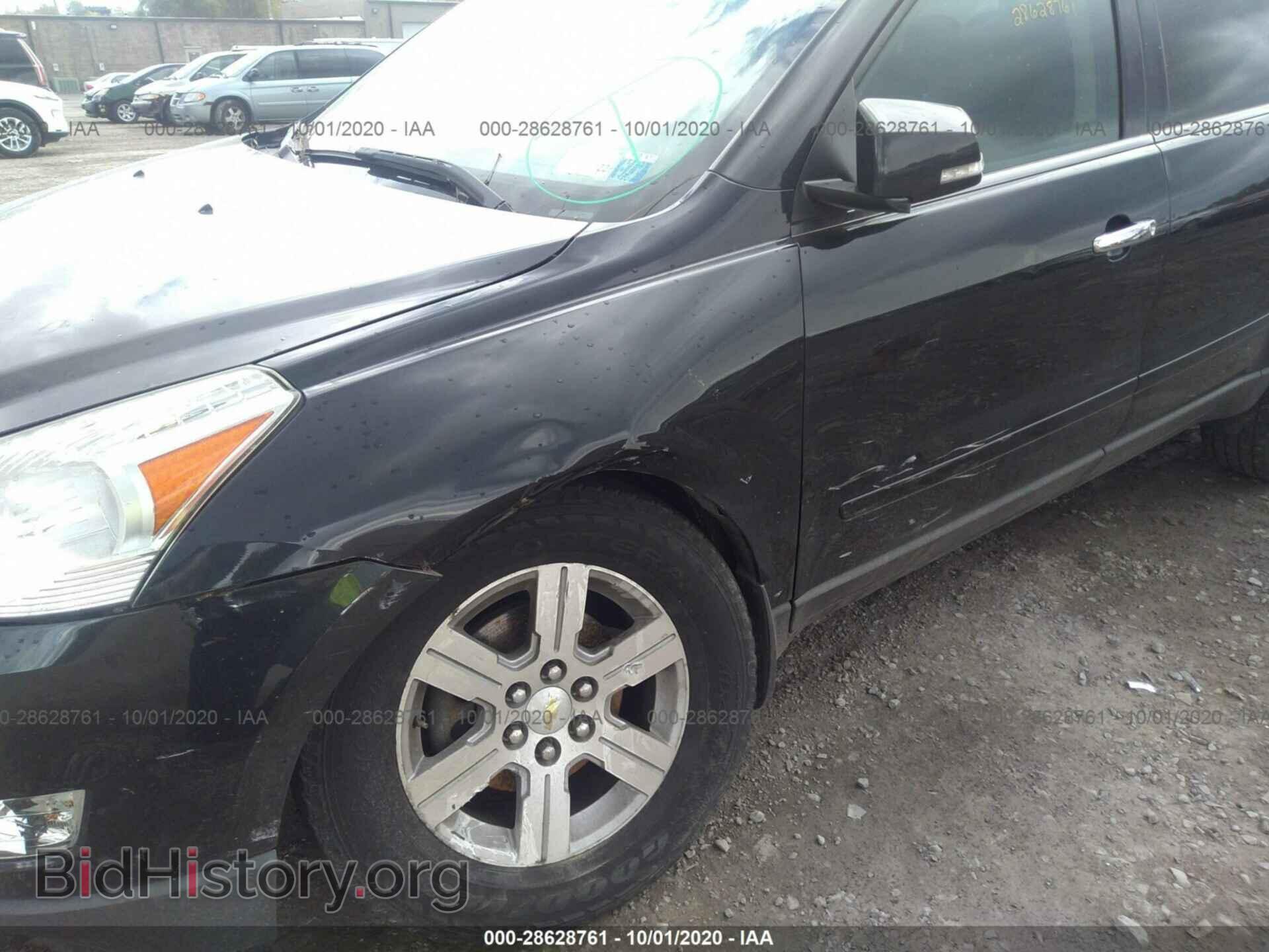 2010 CHEVROLET TRAVERSE - VIN: 1GNLVFED9AJ211990 - Фото 6