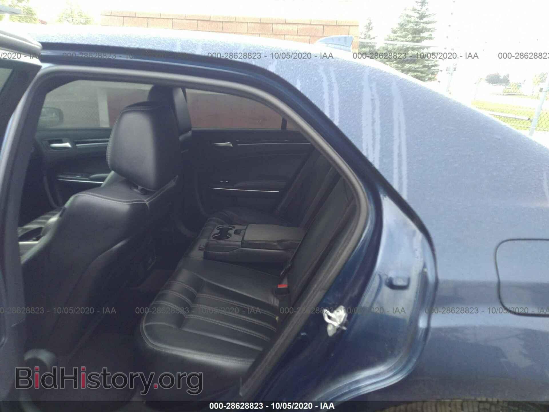 2017 CHRYSLER 300 - VIN: 2C3CCAGG3HH512635 - Photo 8