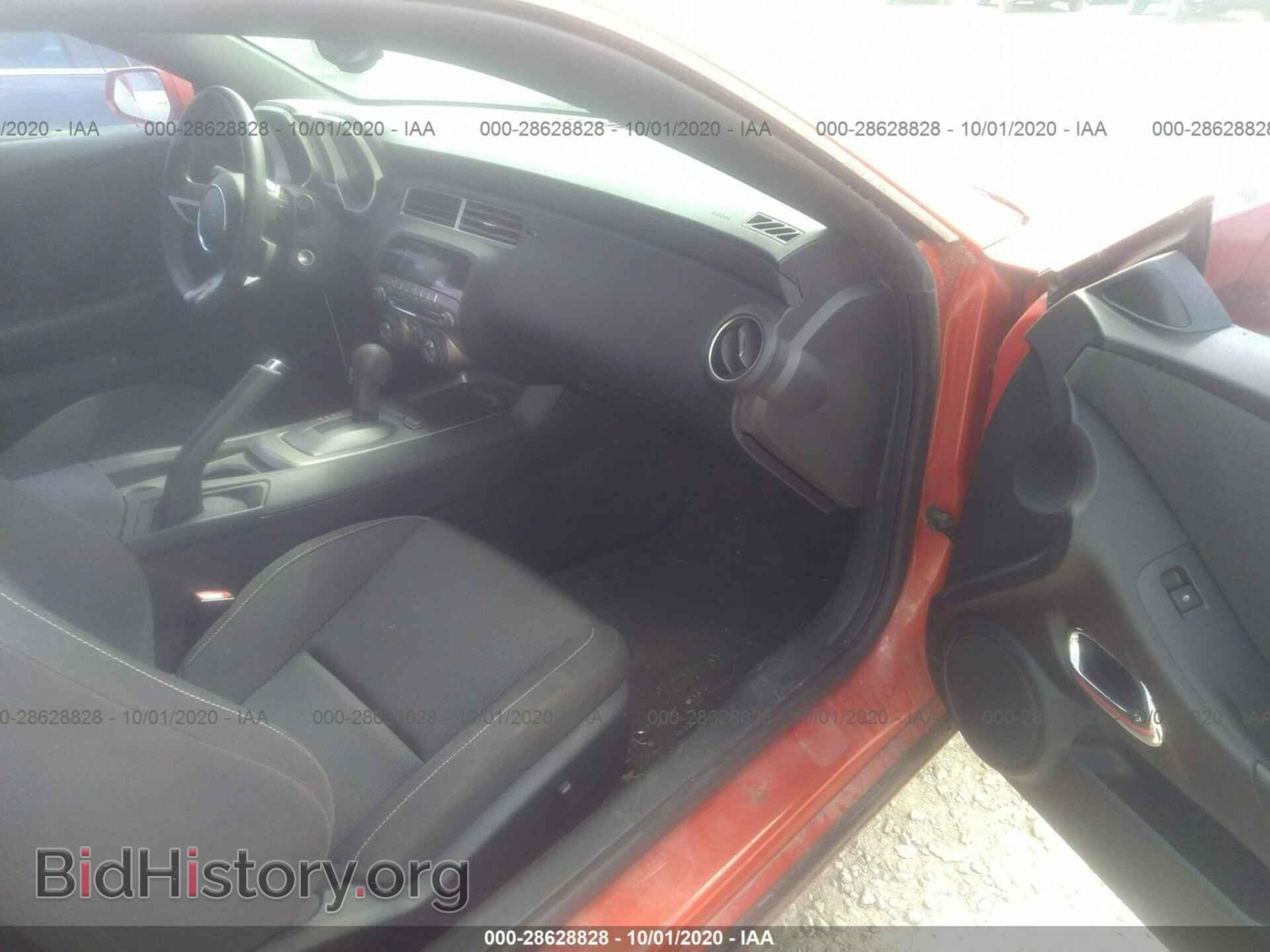 2010 CHEVROLET CAMARO - VIN: 2G1FB1EV8A9136830 - Фото 5
