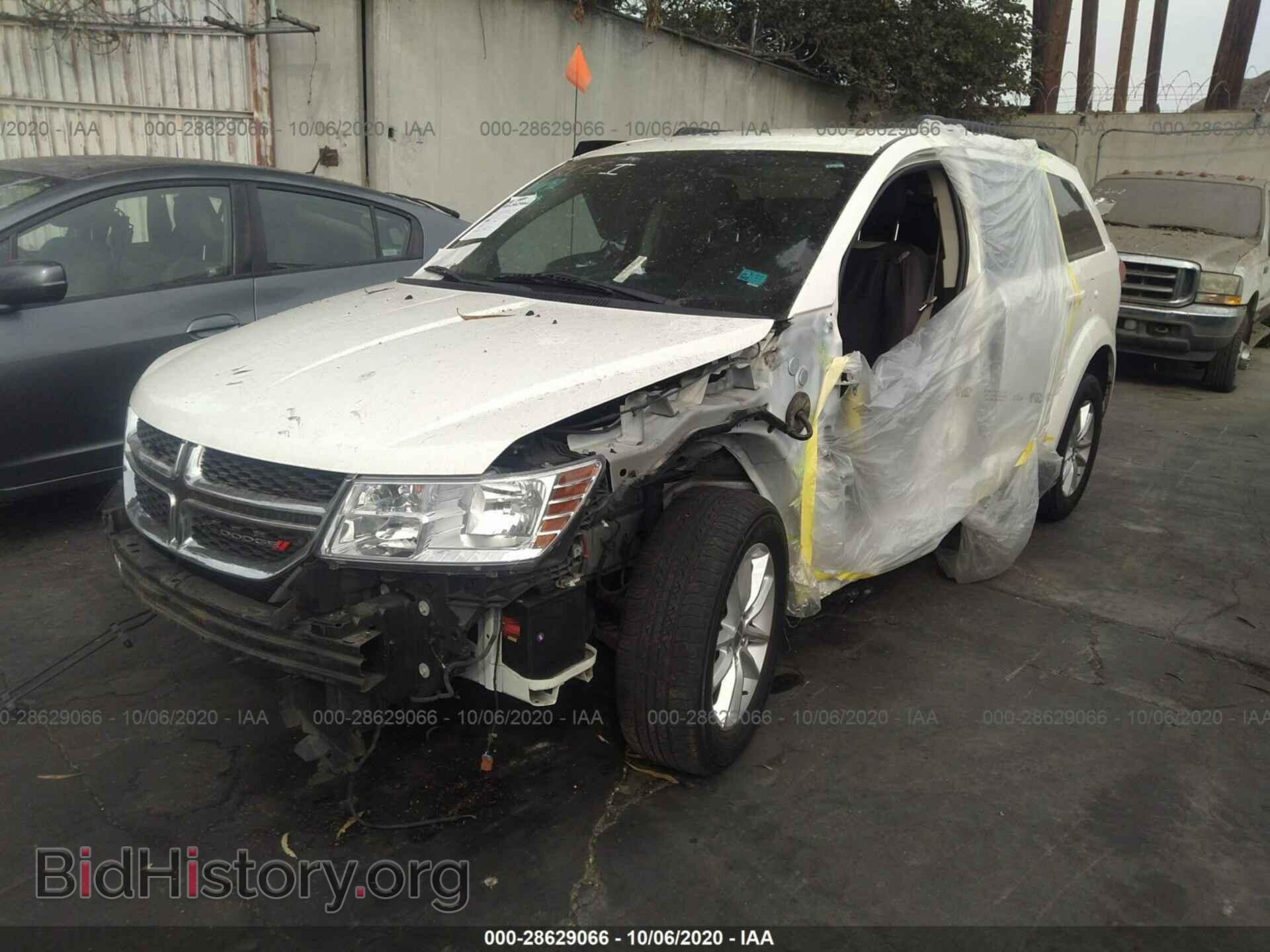 2015 DODGE JOURNEY - VIN: 3C4PDCBB0FT564407 - Фото 2