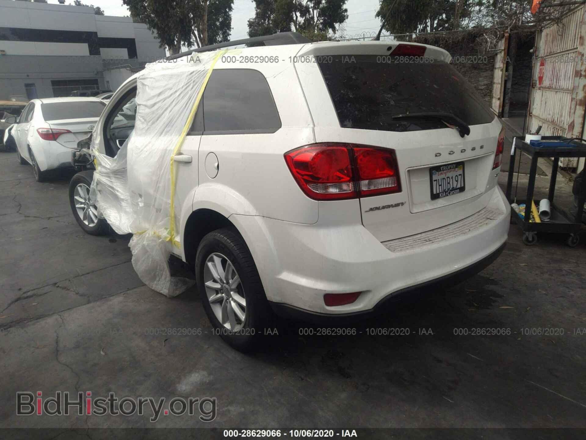 2015 DODGE JOURNEY - VIN: 3C4PDCBB0FT564407 - Фото 3