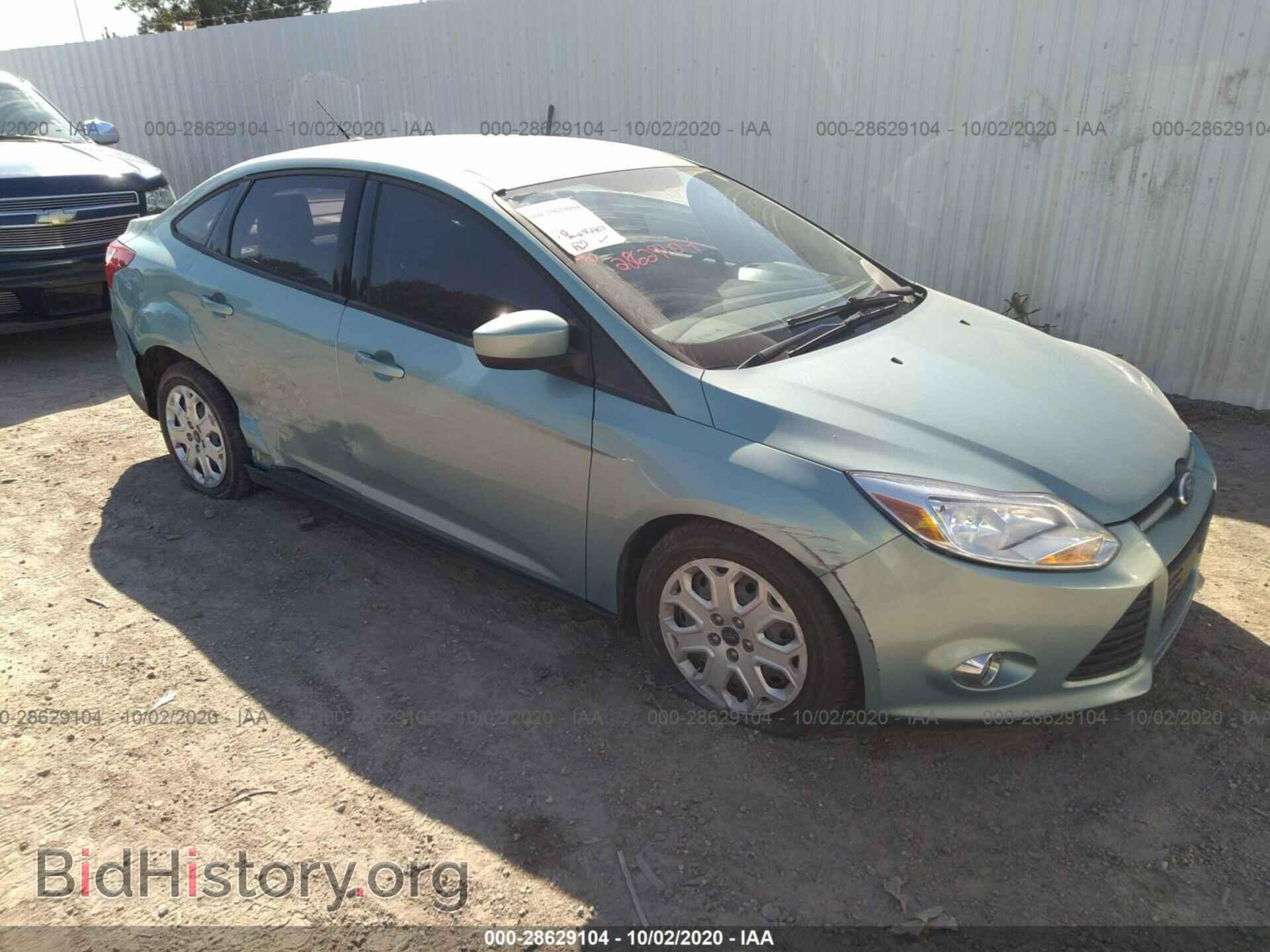 Photo 1FAHP3F21CL303676 - FORD FOCUS 2012