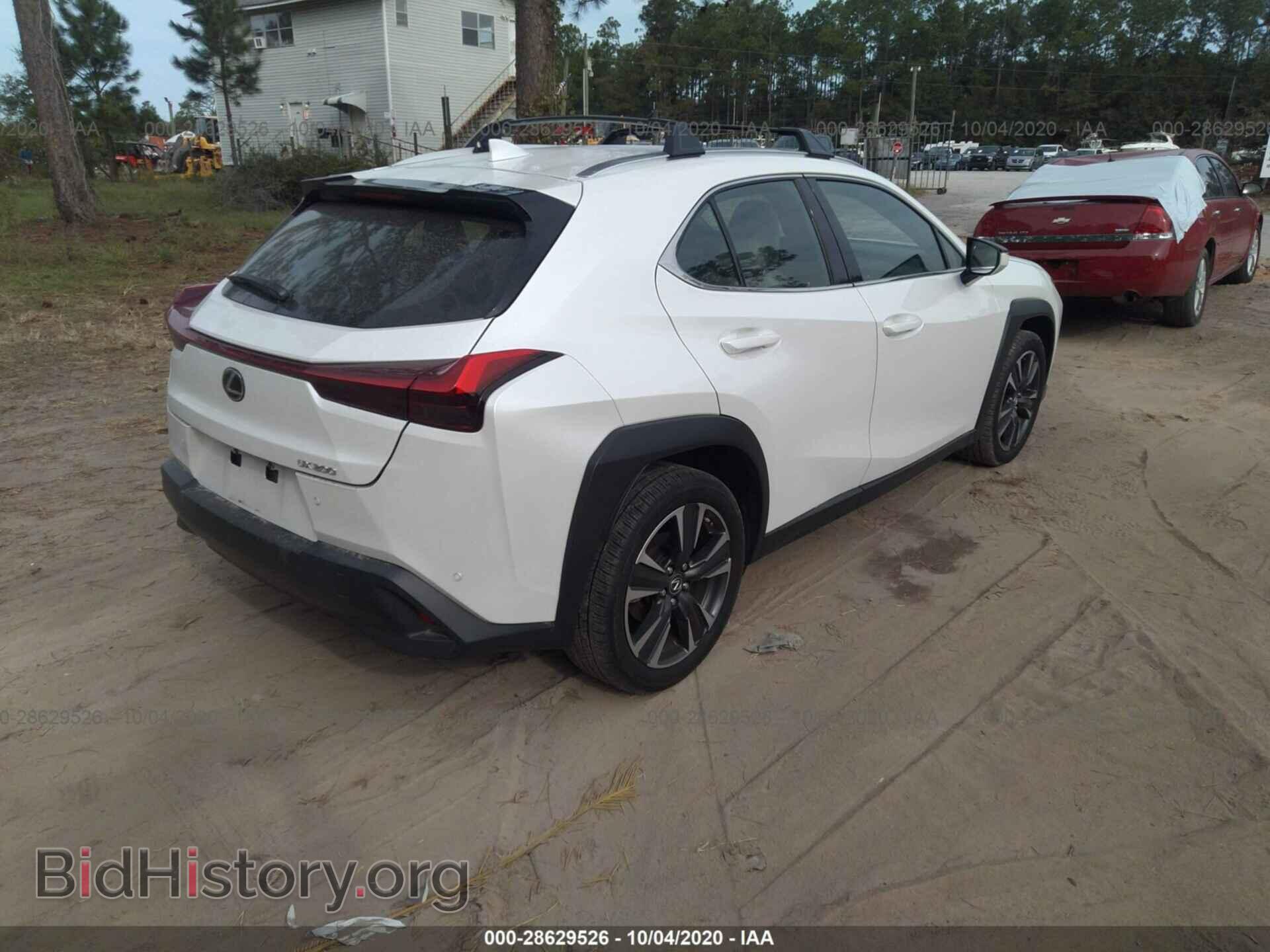 2019 LEXUS UX - VIN: JTHY3JBHXK2000533 - Photo 4