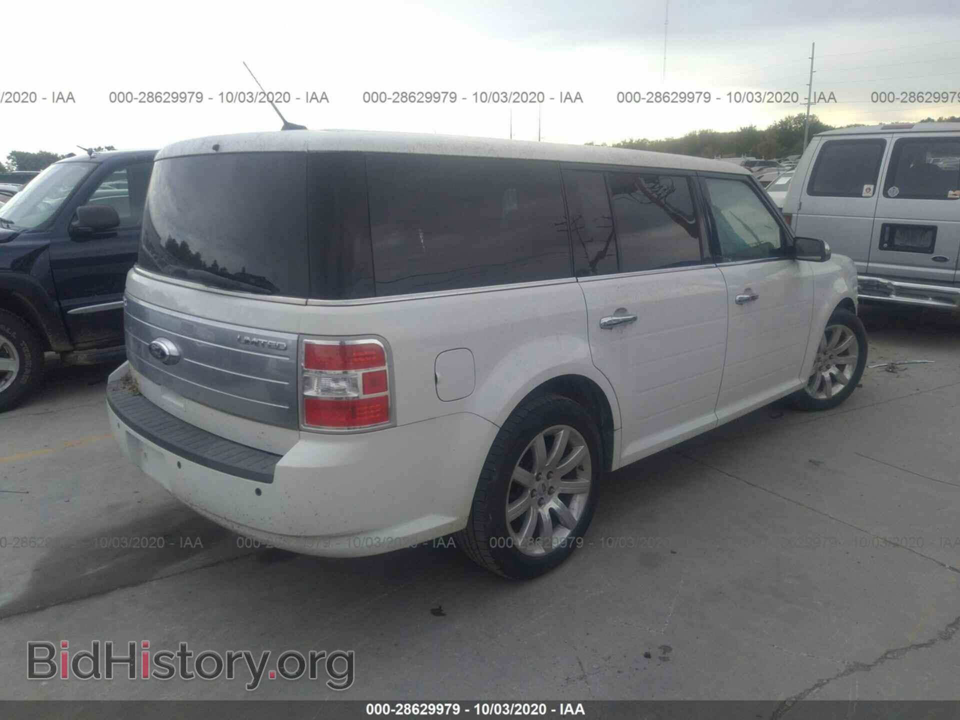 2011 FORD FLEX - VIN: 2FMGK5DC5BBD07090 - Photo 4