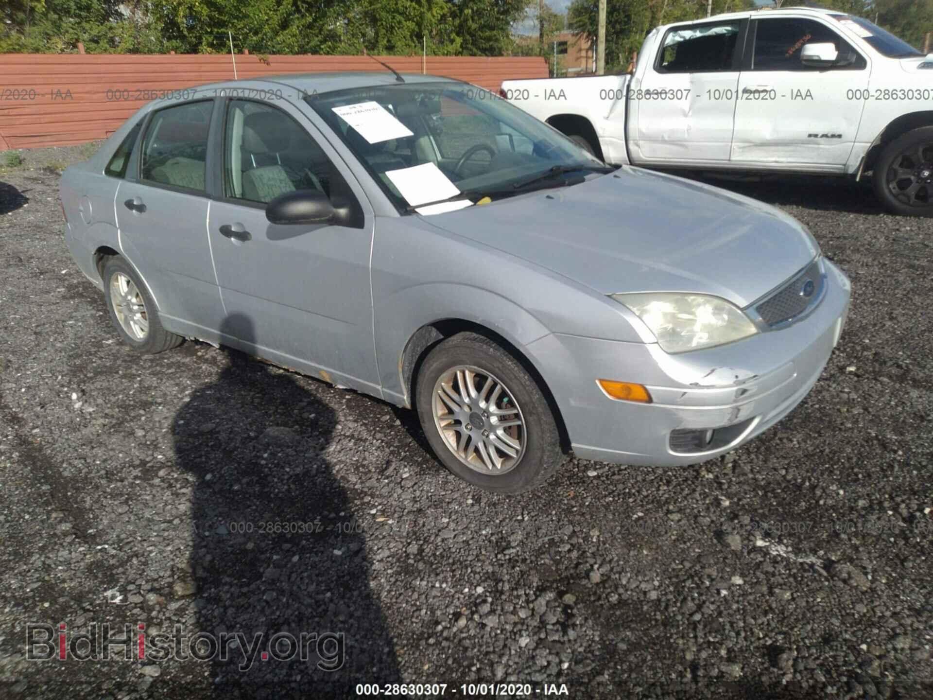 Фотография 1FAFP34NX5W107144 - FORD FOCUS 2005