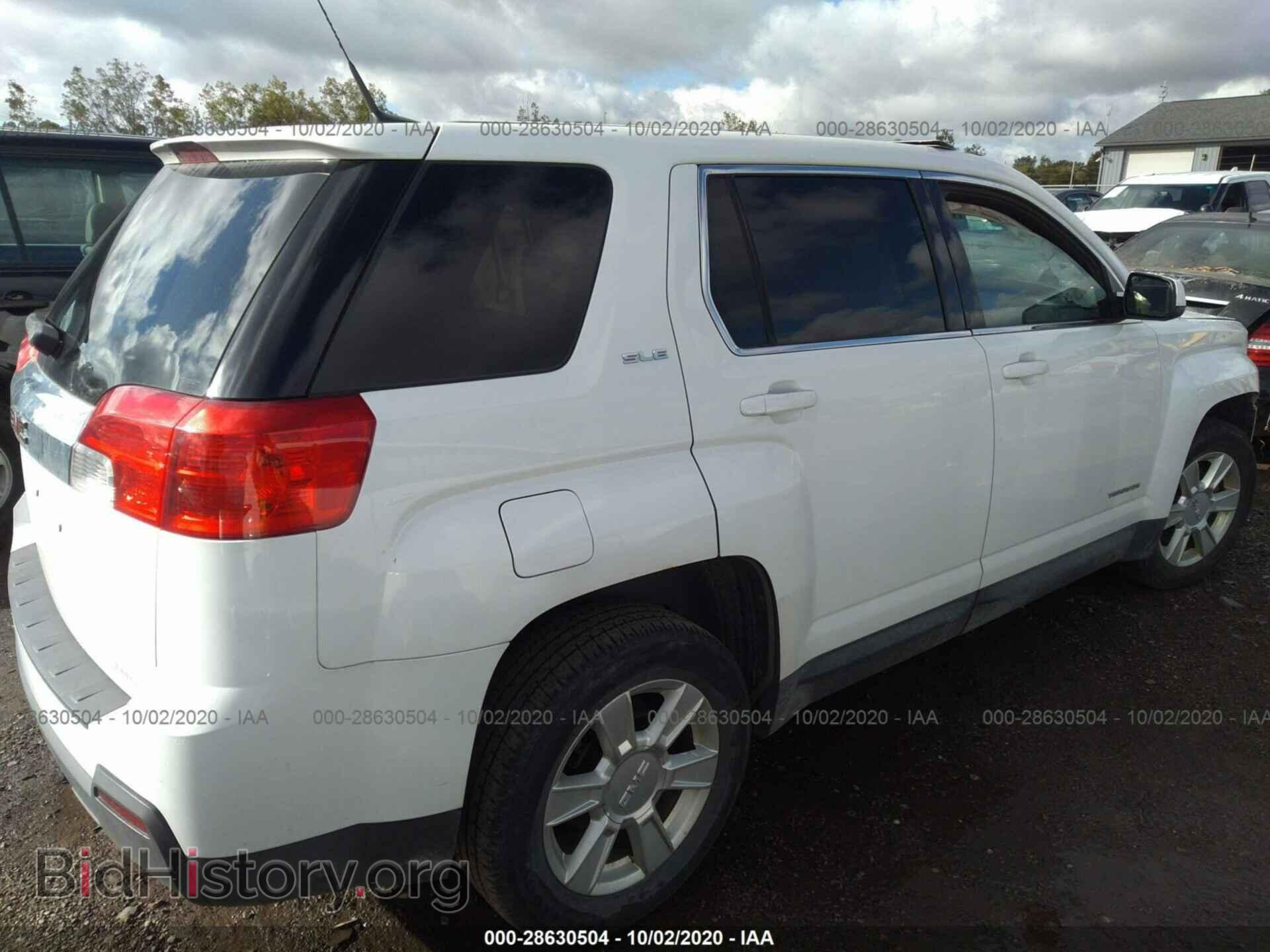 2011 GMC TERRAIN - VIN: 2CTALMEC0B6455290 - Photo 4