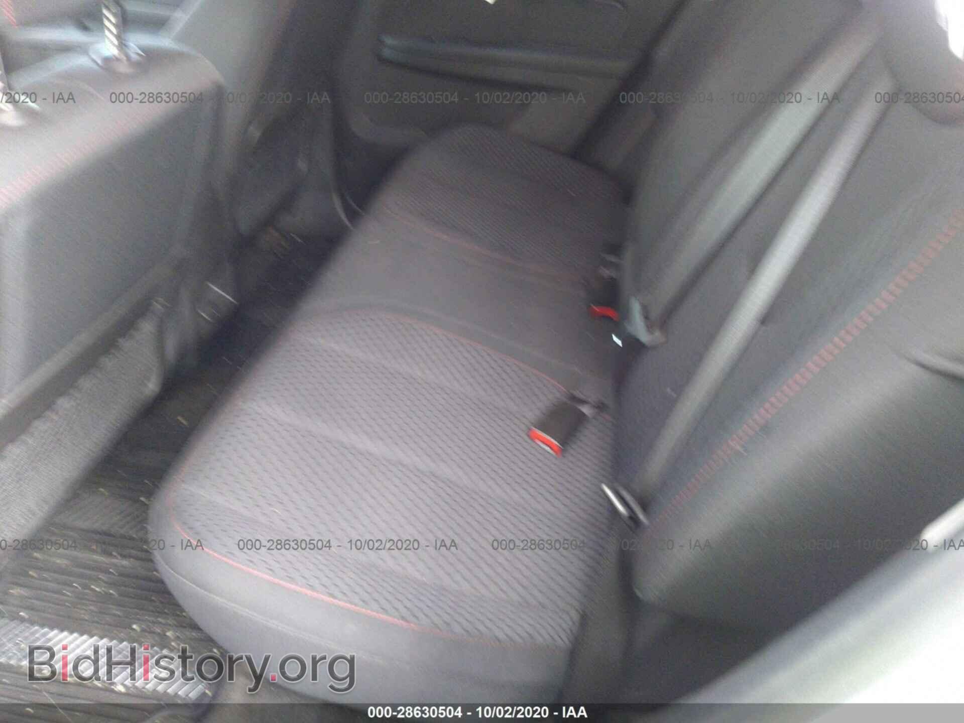 2011 GMC TERRAIN - VIN: 2CTALMEC0B6455290 - Photo 8