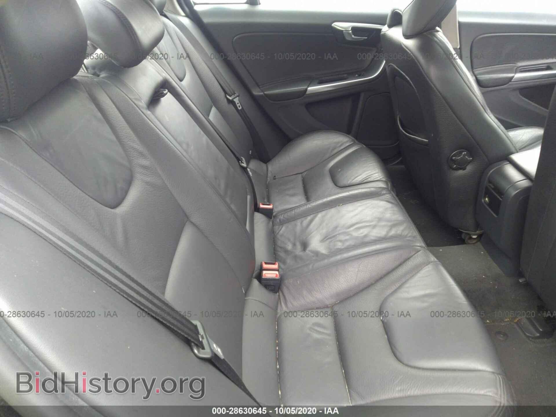 2011 VOLVO S60 - VIN: YV1902FH4B2003615 - Фото 8
