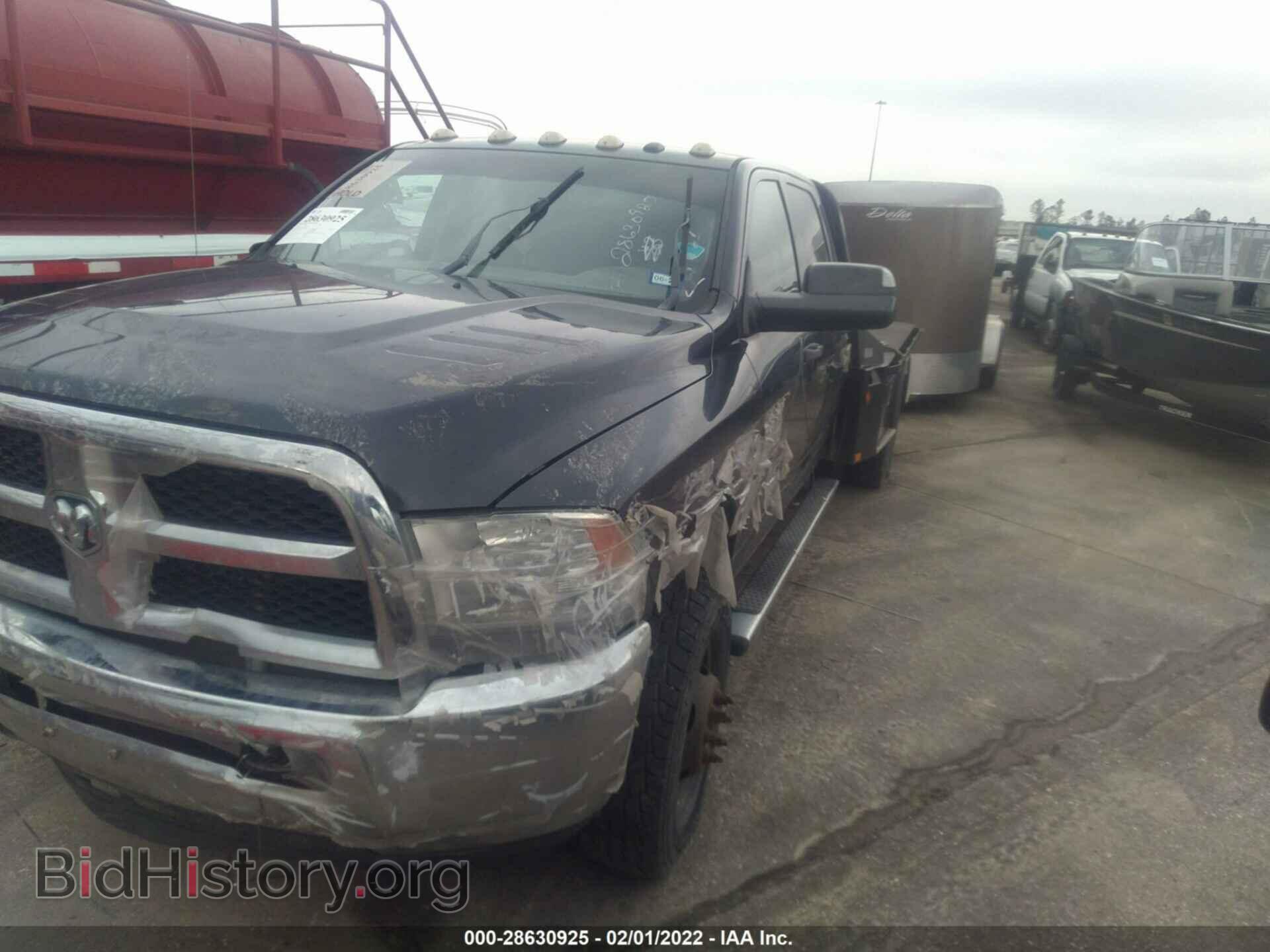 2014 RAM 3500 - VIN: 3C63RRGLXEG273769 - Фото 2
