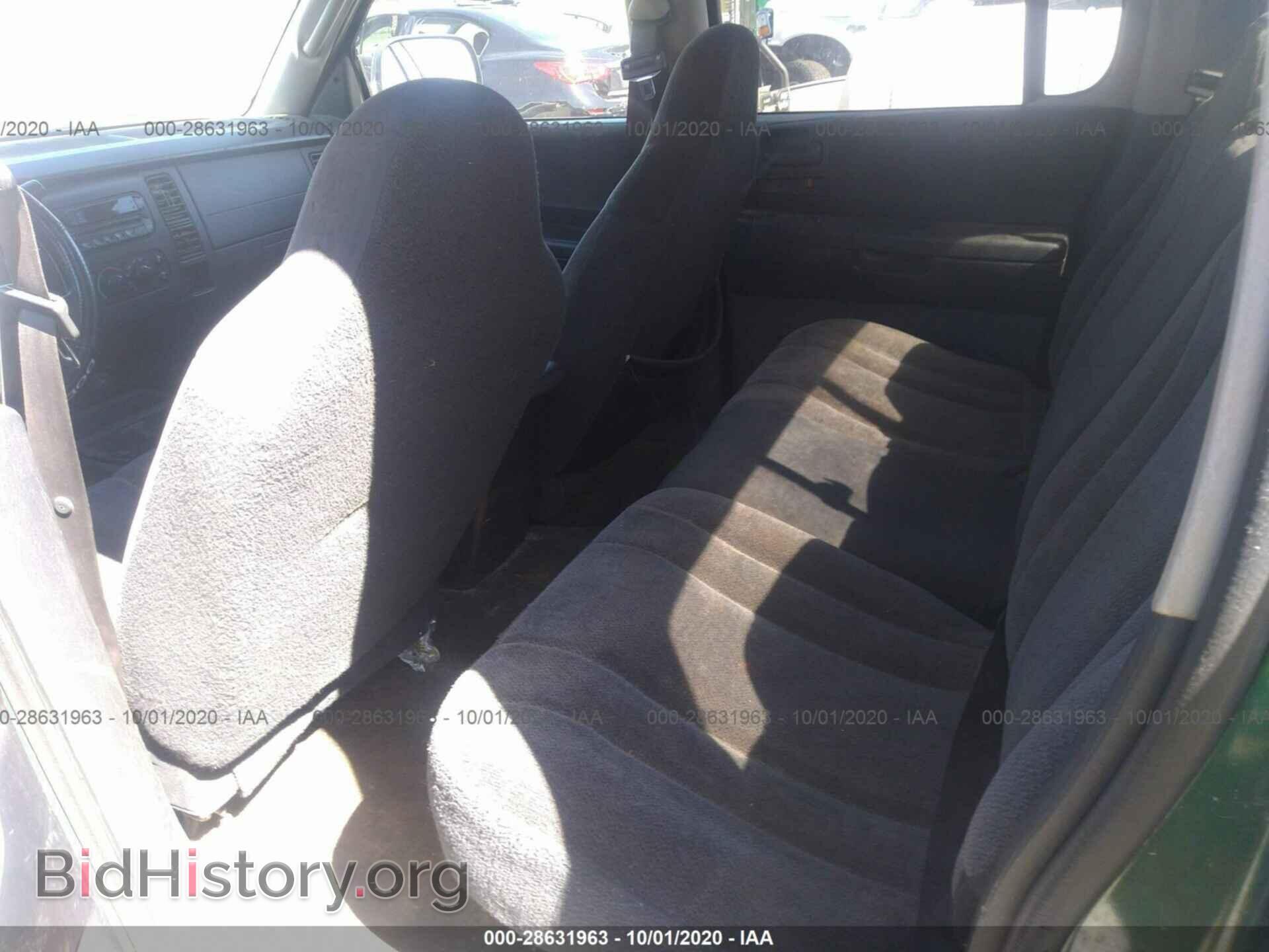 2004 DODGE DAKOTA - VIN: 1D7HL48N64S524447 - Фото 8