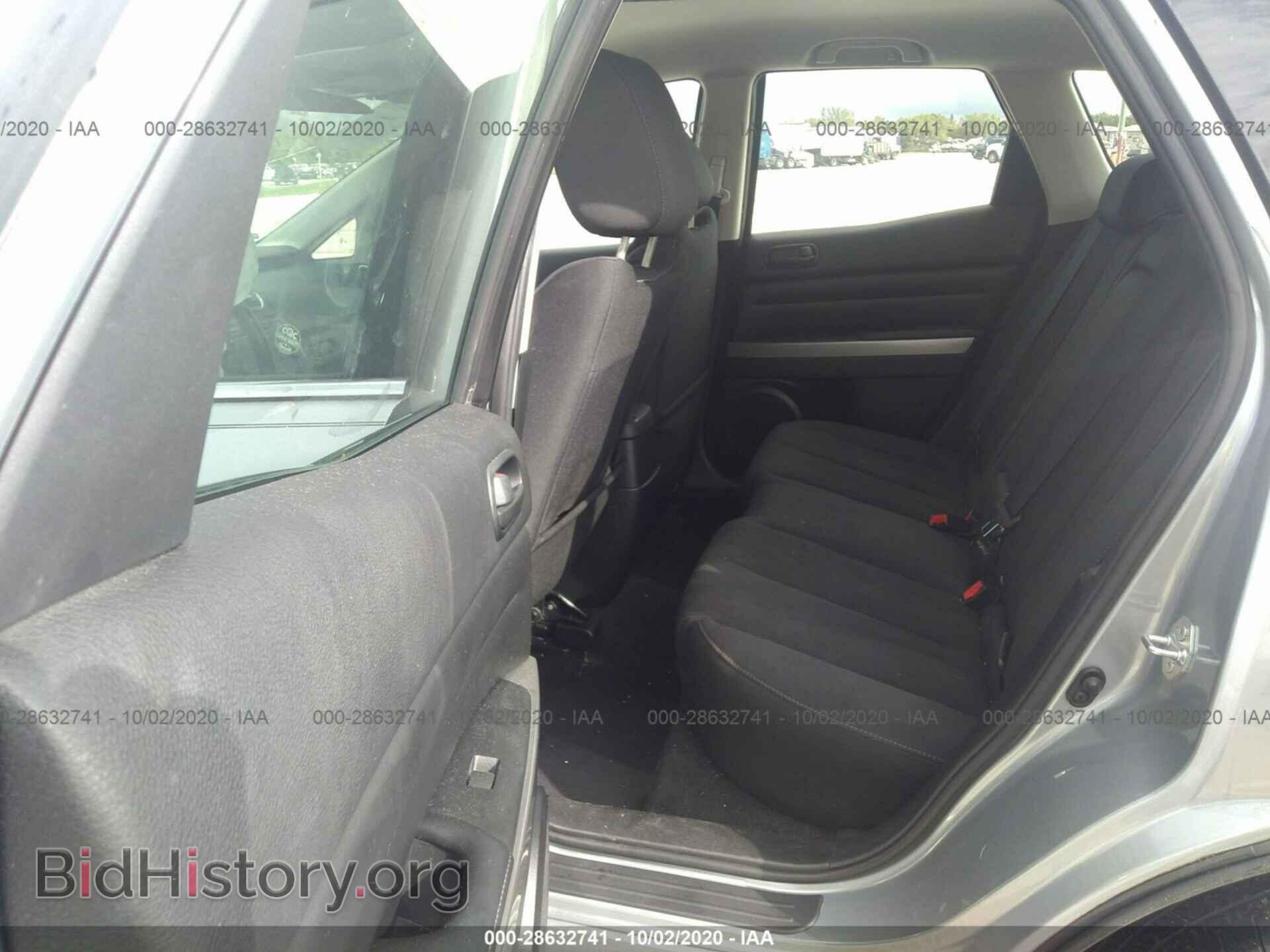 2011 MAZDA CX-7 - VIN: JM3ER2A58B0399901 - Фото 8