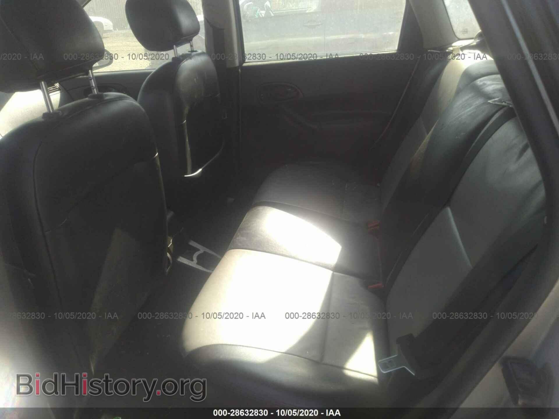 2007 FORD FOCUS - VIN: 1FAHP37N37W327460 - Фото 8