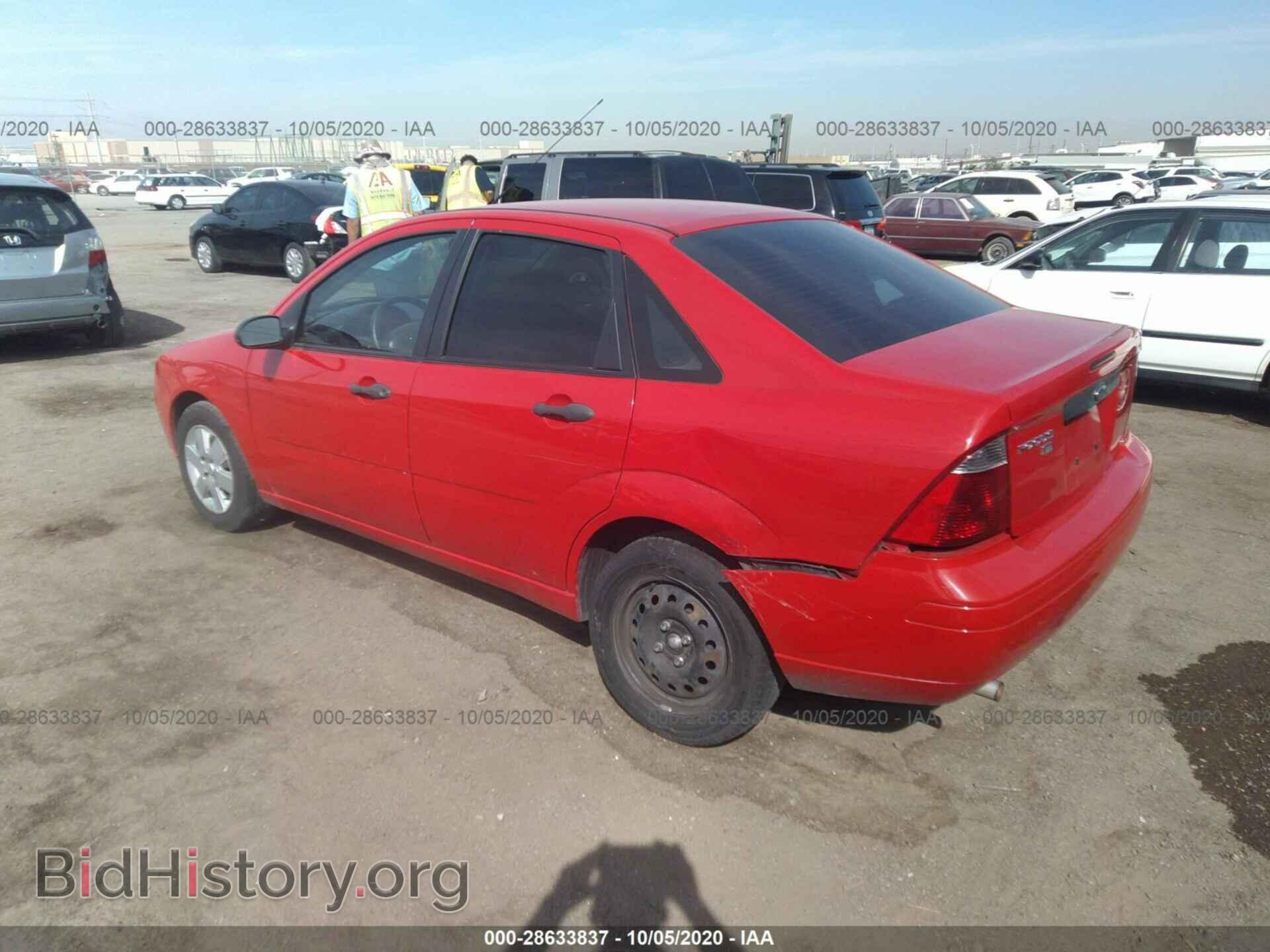 2007 FORD FOCUS - VIN: 1FAFP34N67W106902 - Фото 3