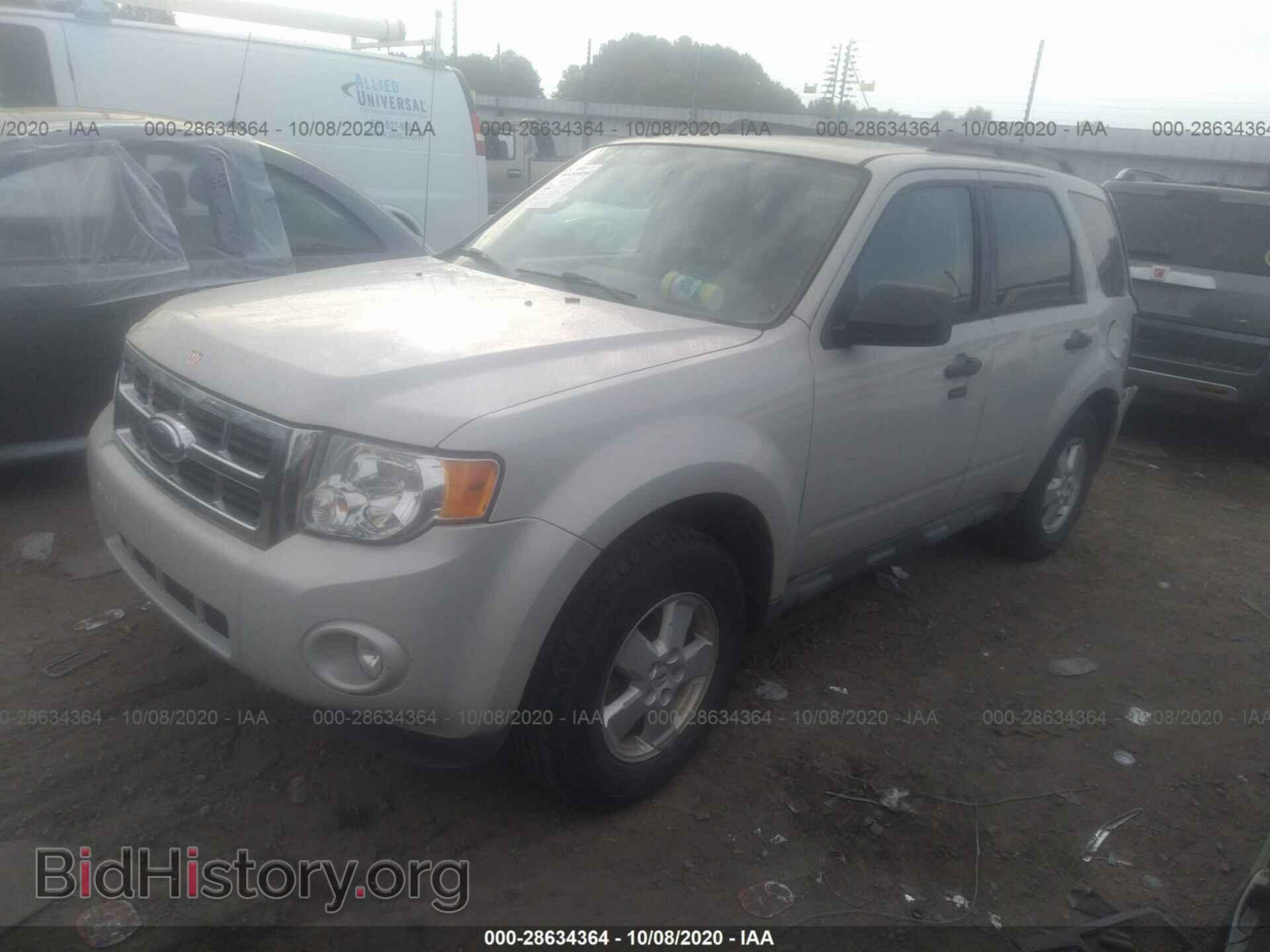 2009 FORD ESCAPE - VIN: 1FMCU03789KA33545 - Фото 2