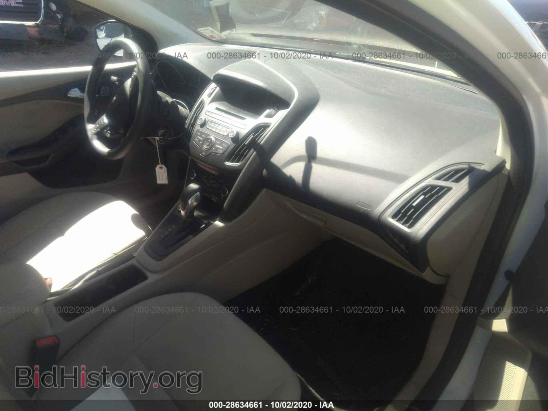 2017 FORD FOCUS - VIN: 1FADP3F2XHL247663 - Фото 5