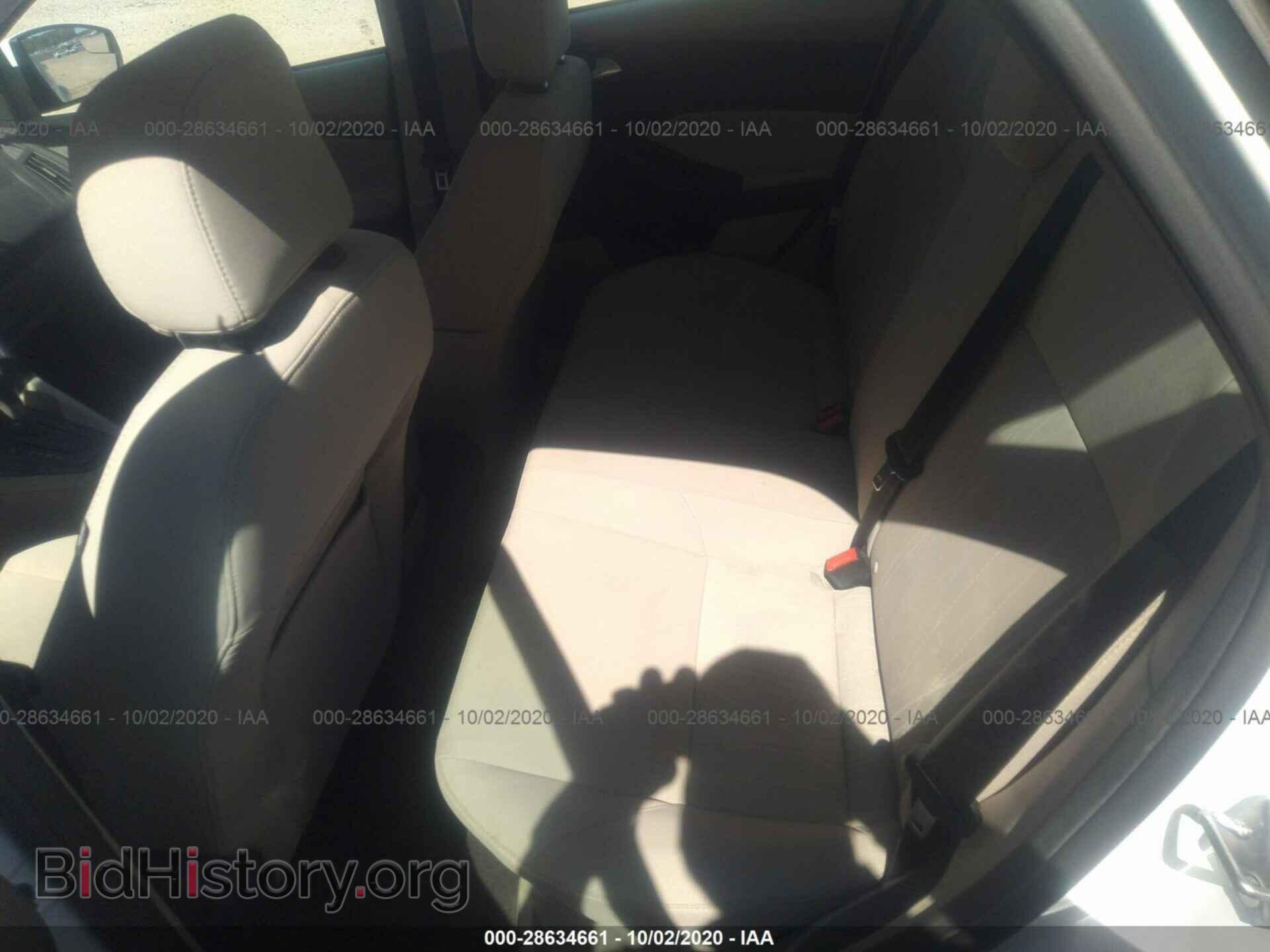 2017 FORD FOCUS - VIN: 1FADP3F2XHL247663 - Фото 8