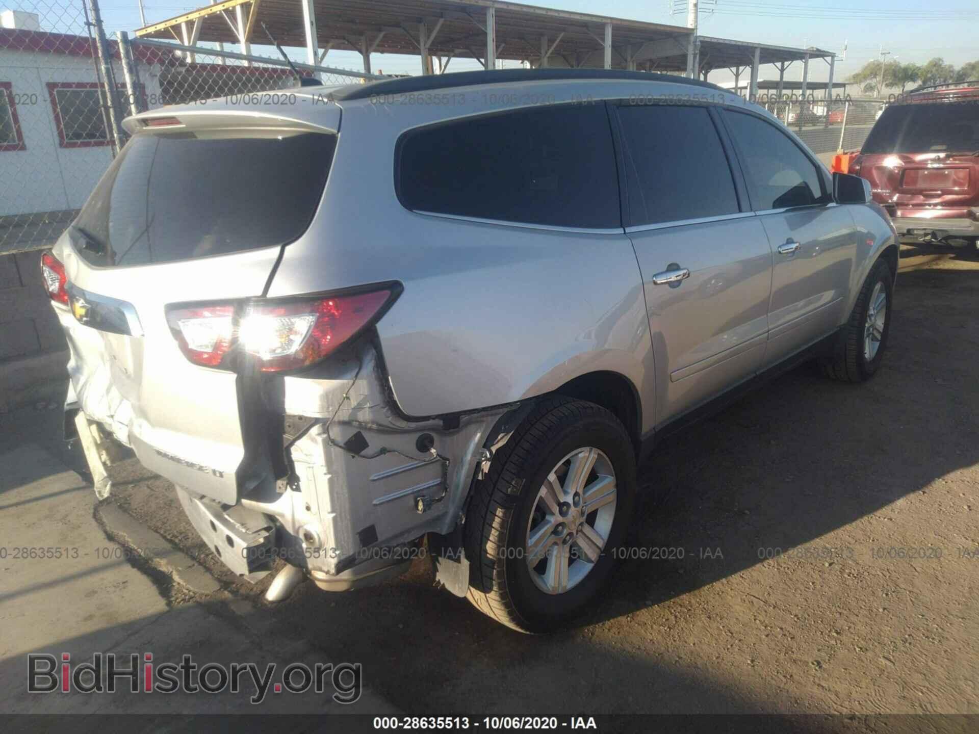 2014 CHEVROLET TRAVERSE - VIN: 1GNKRGKD8EJ374520 - Фото 4