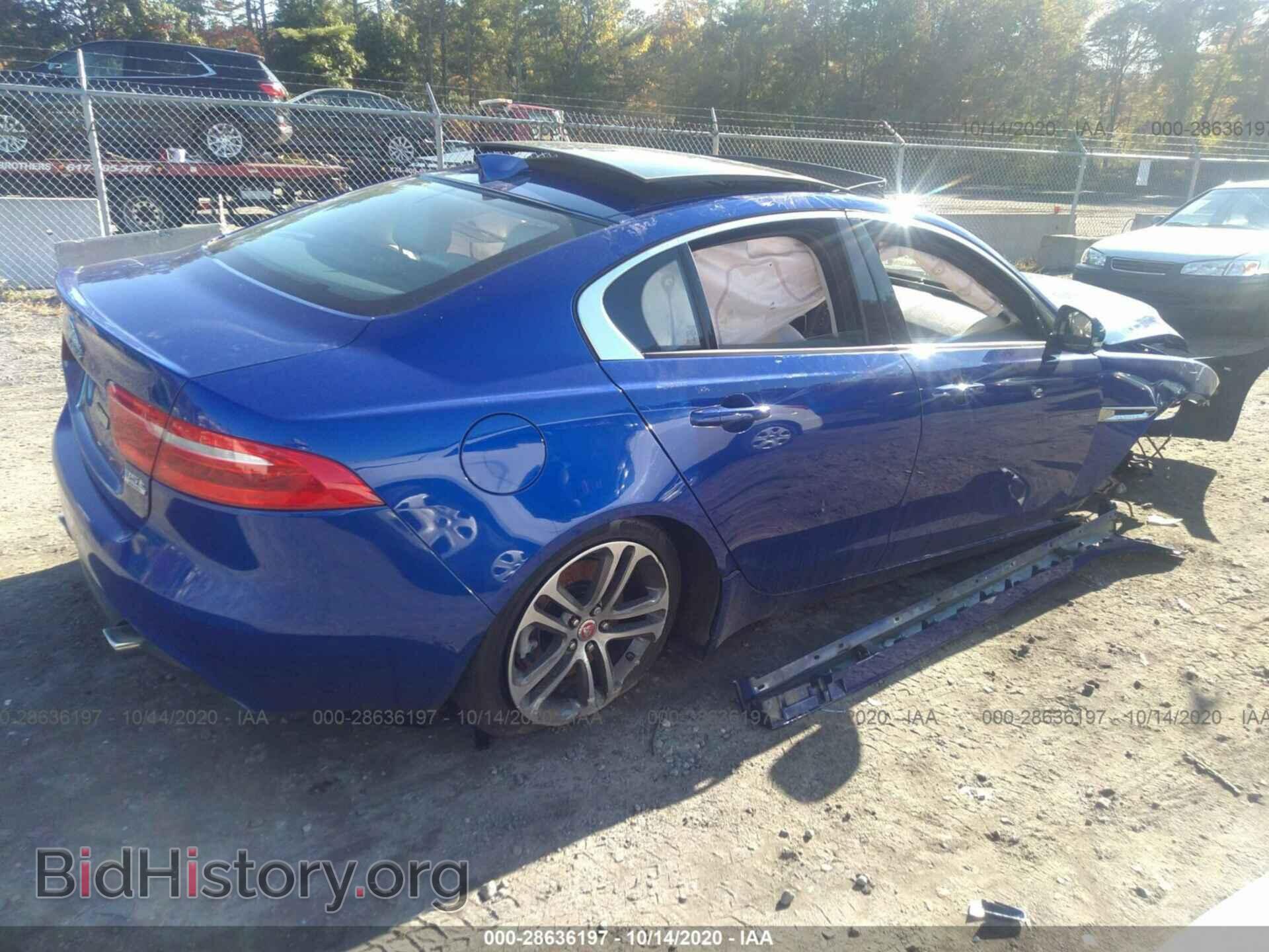 2017 JAGUAR XE - VIN: SAJAJ4BVXHA973752 - Фото 4