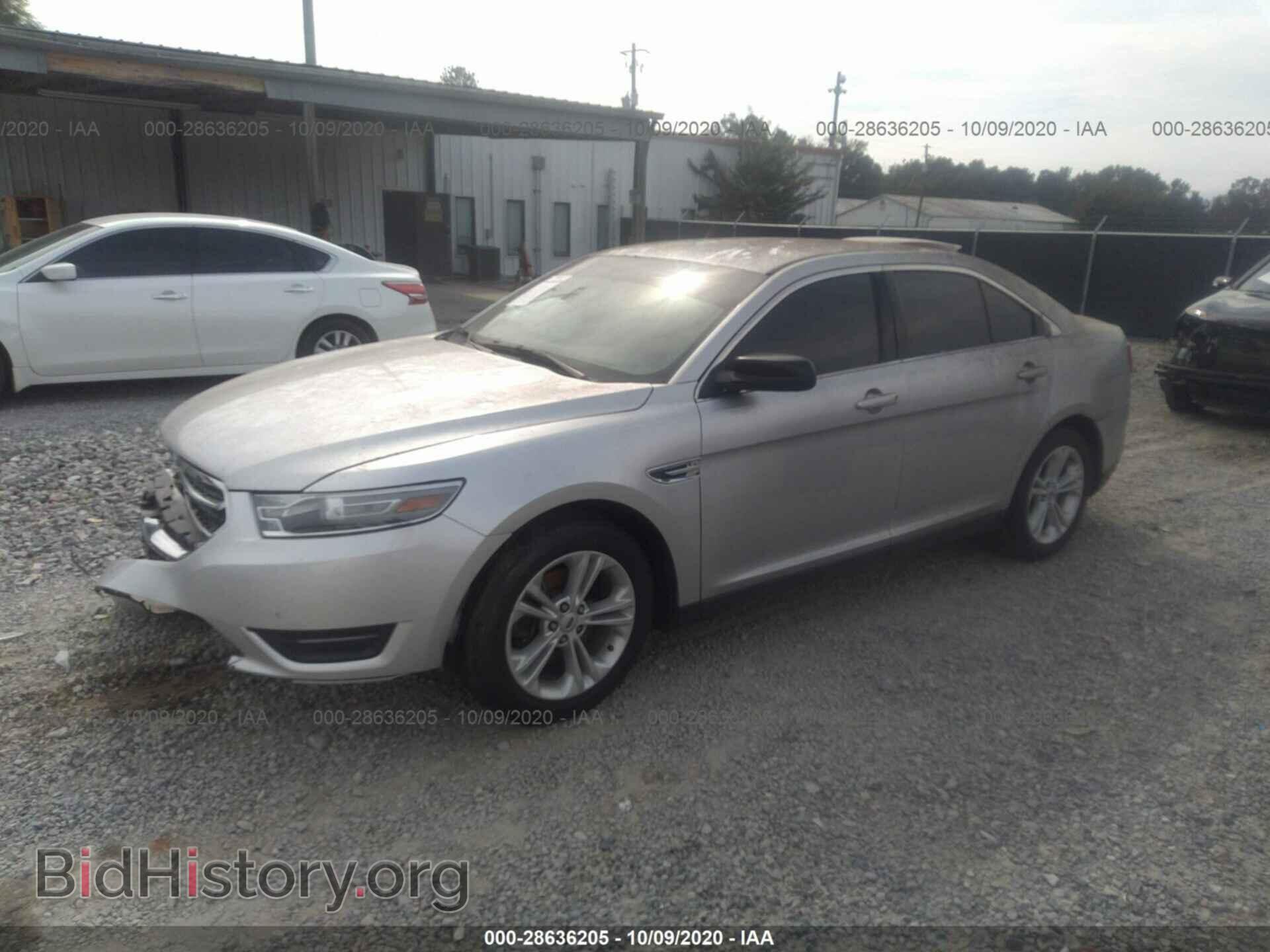 2013 FORD TAURUS - VIN: 1FAHP2E85DG121358 - Фото 2