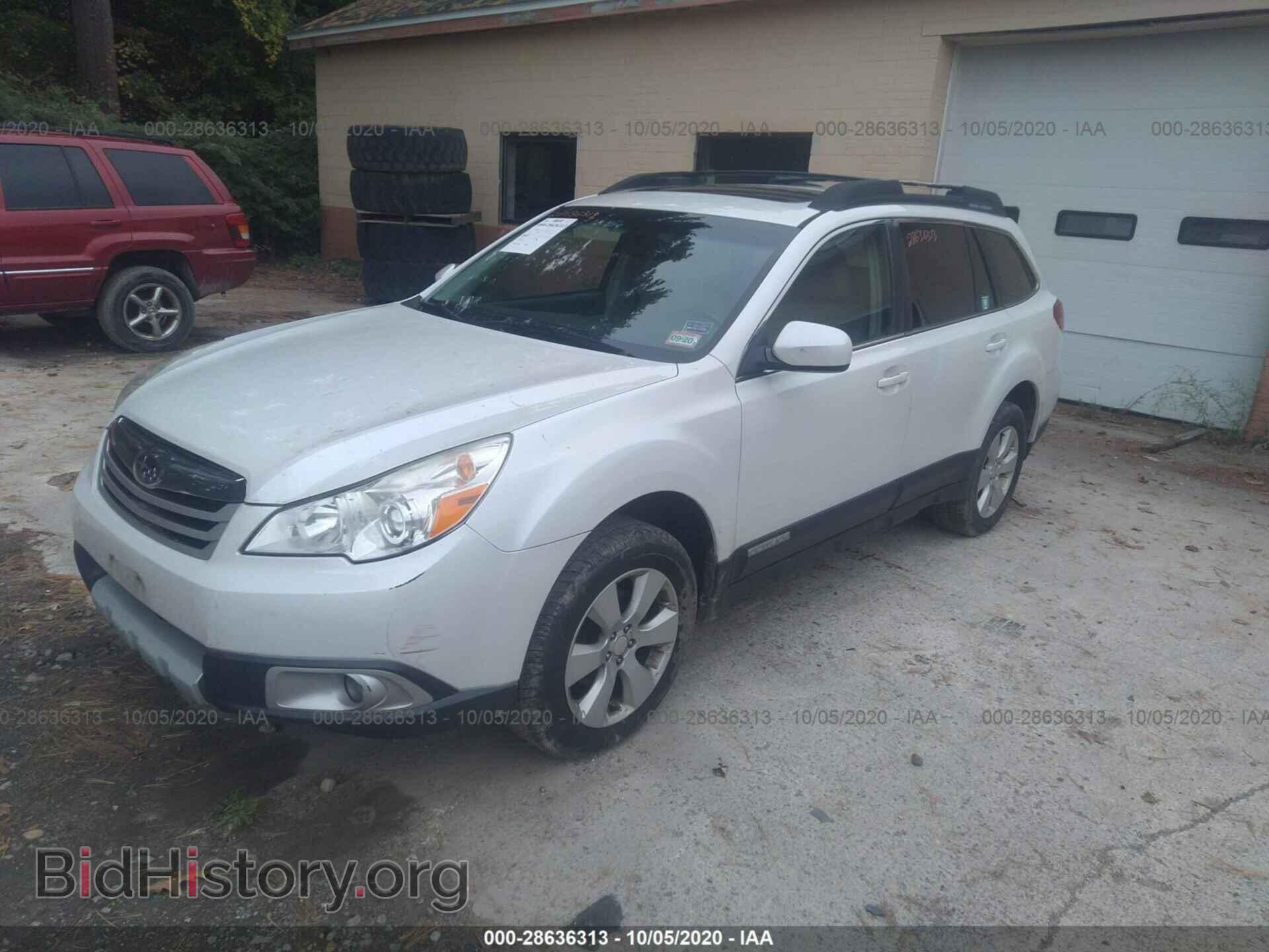 2011 SUBARU OUTBACK - VIN: 4S4BRBLC8B3397101 - Фото 2