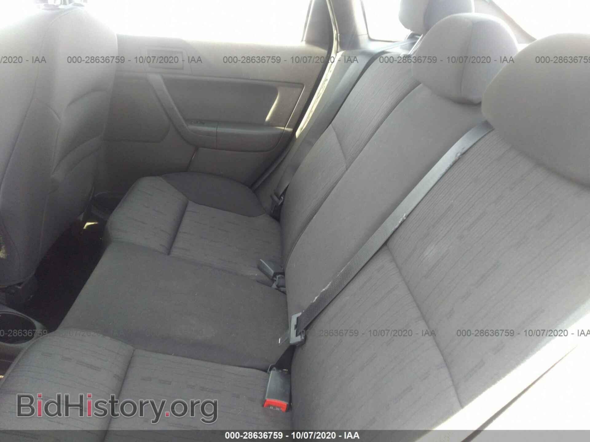 2011 FORD FOCUS - VIN: 1FAHP3FN0BW100172 - Фото 8