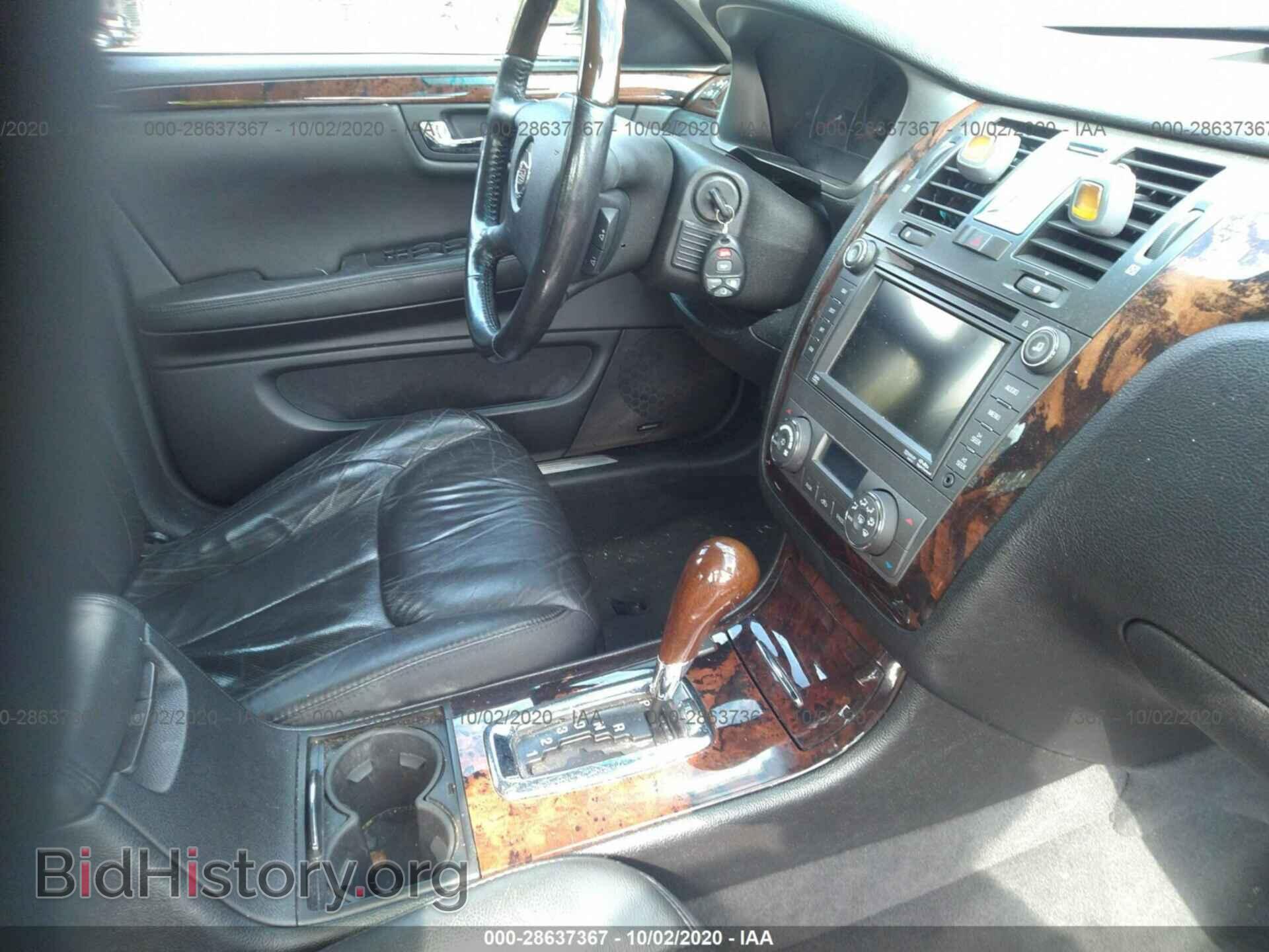 2011 CADILLAC DTS - VIN: 1G6KH5E61BU131612 - Фото 5