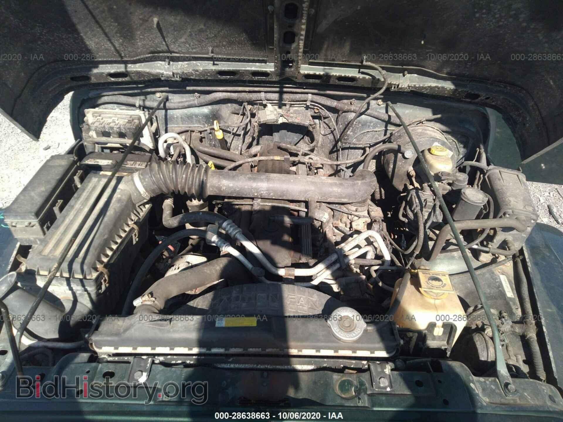 2000 JEEP WRANGLER - VIN: 1J4FA59S7YP792993 - Фото 10