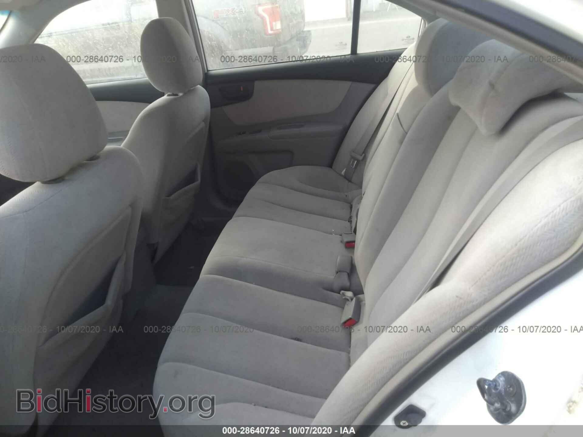 2007 KIA OPTIMA - VIN: KNAGE123175096583 - Фото 8