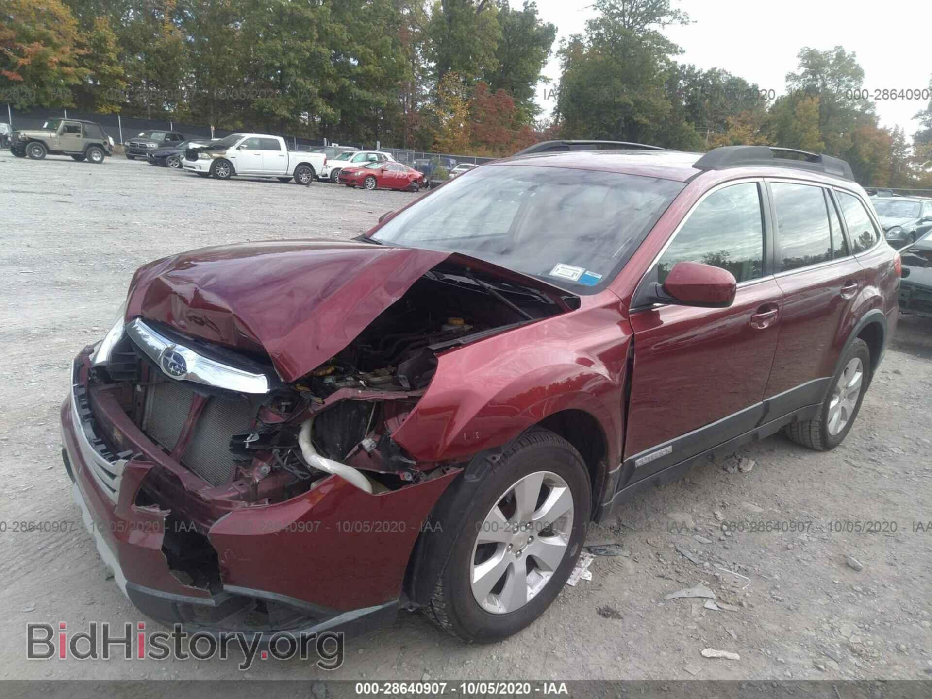 2011 SUBARU OUTBACK - VIN: 4S4BRBKC4B3447705 - Фото 2