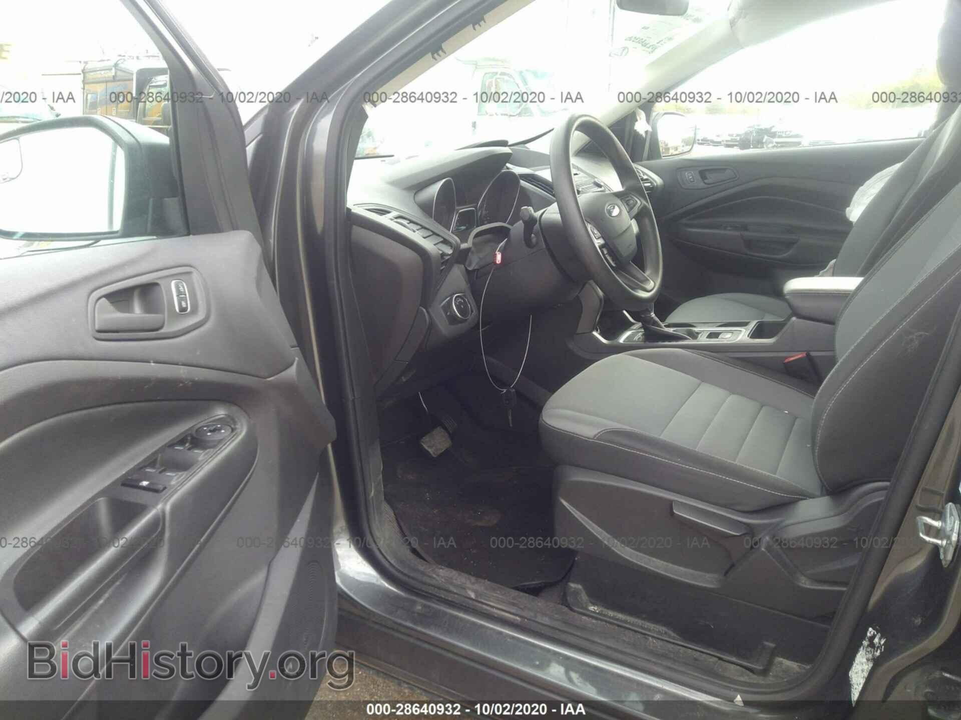 2017 FORD ESCAPE - VIN: 1FMCU0F75HUC26136 - Photo 5
