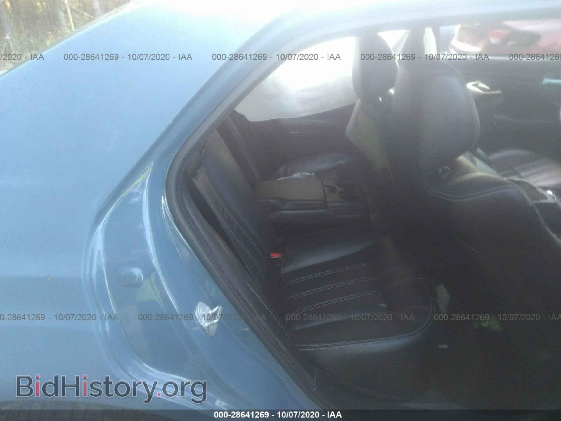 2014 CHRYSLER 300 - VIN: 2C3CCABG1EH327938 - Фото 8