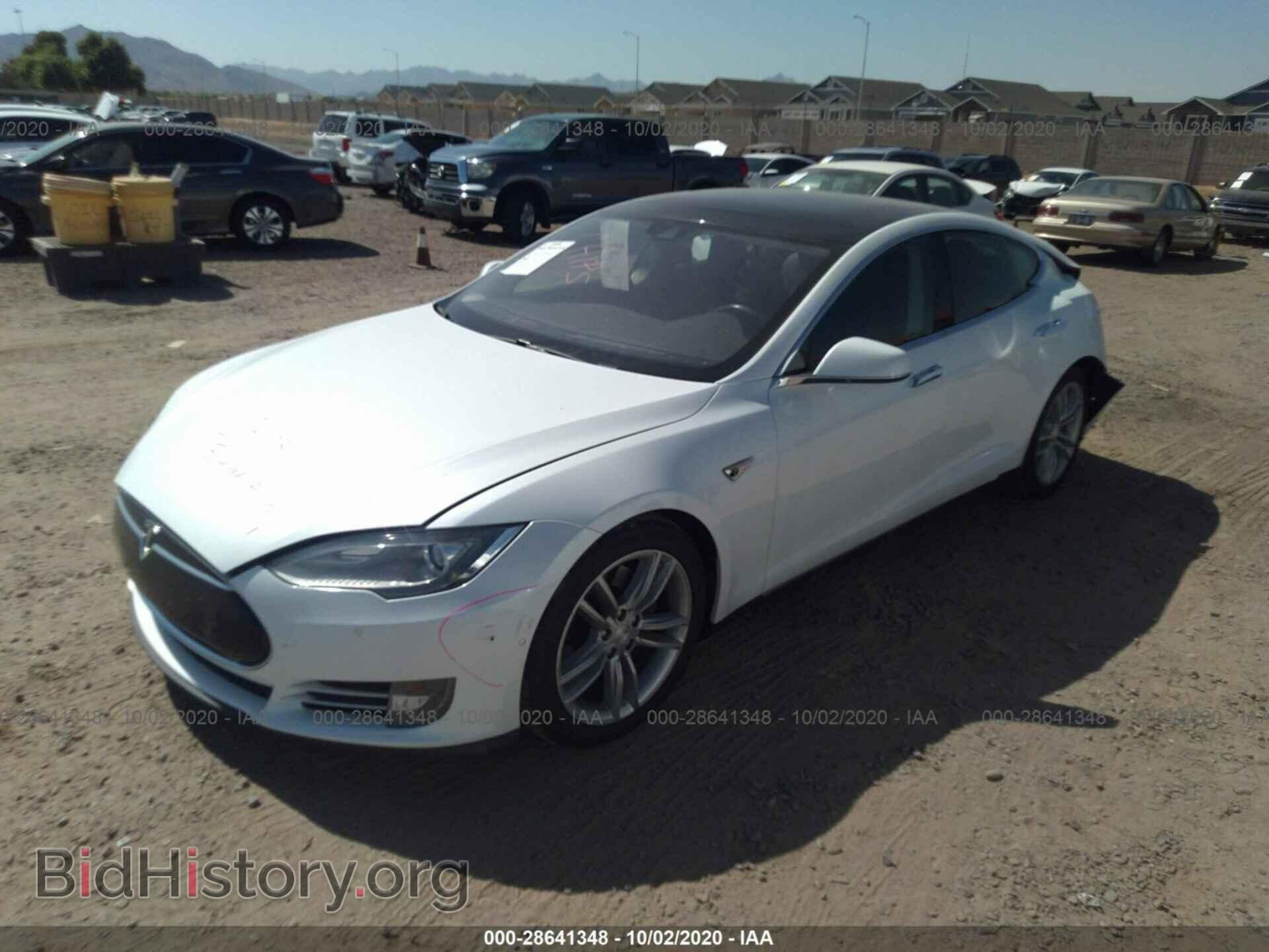 2016 TESLA MODEL S - VIN: 5YJSA1E23GF125088 - Фото 2