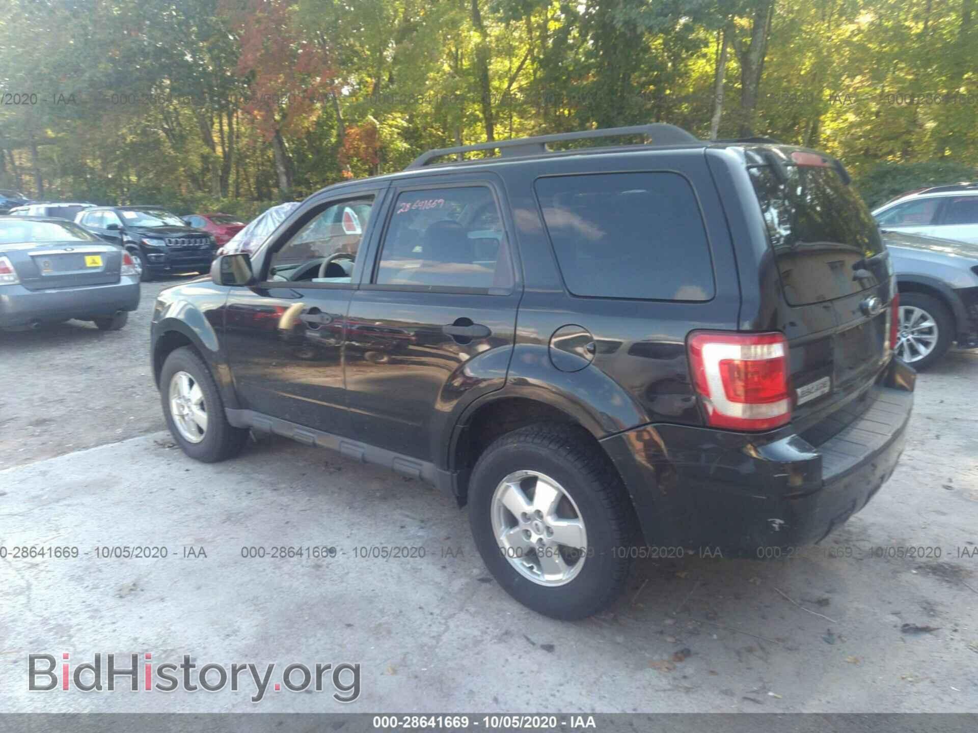 2011 FORD ESCAPE - VIN: 1FMCU0D79BKB35358 - Photo 3
