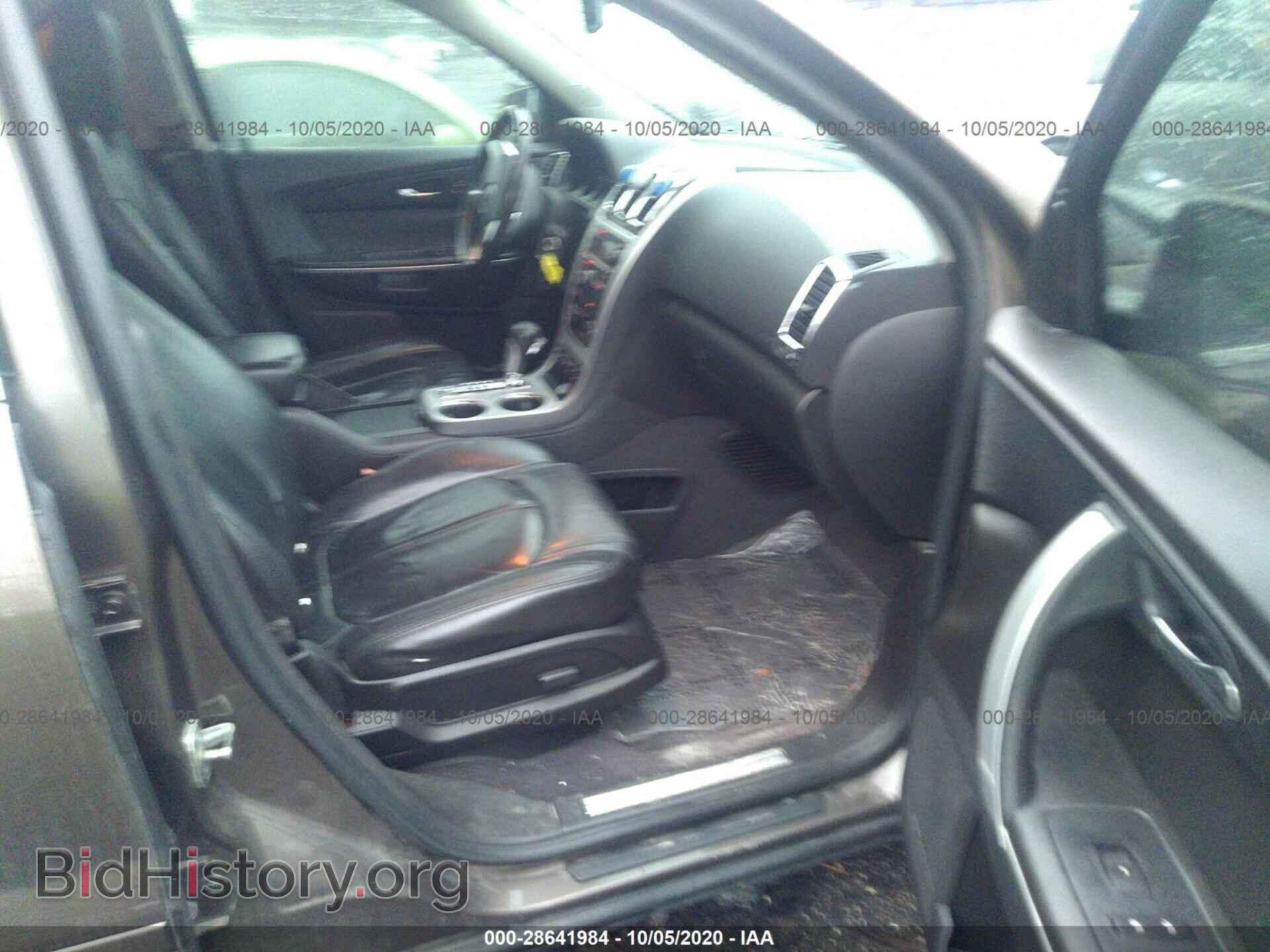 2011 GMC ACADIA - VIN: 1GKKRRED6BJ141574 - Фото 5