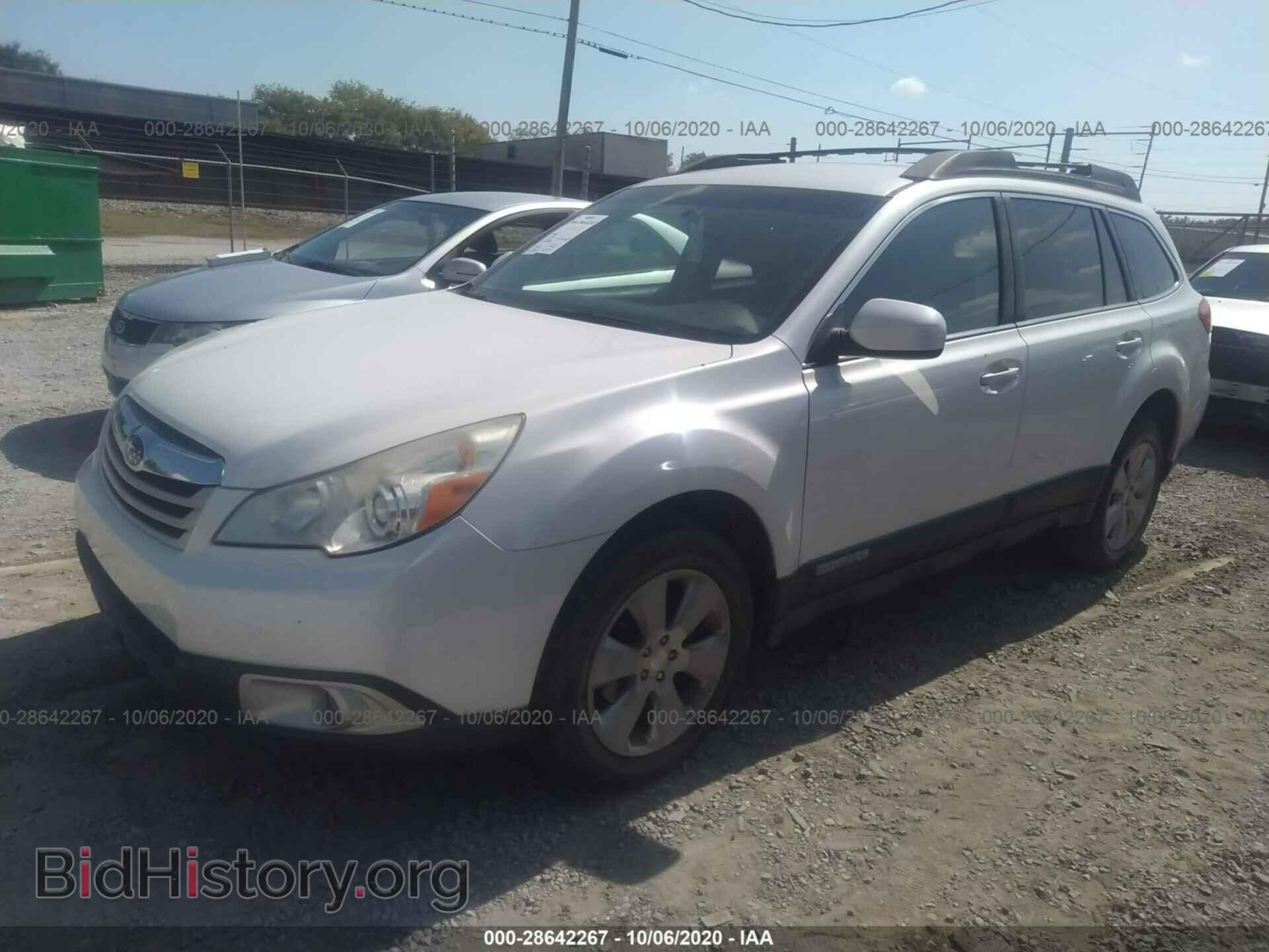 2011 SUBARU OUTBACK - VIN: 4S4BRBCC9B3313898 - Фото 2