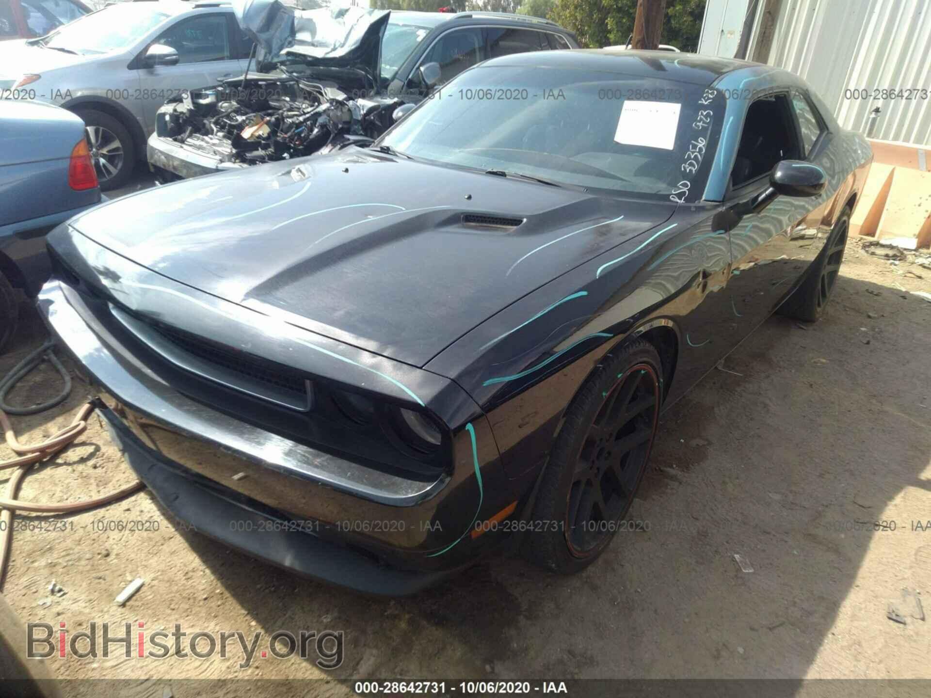 2012 DODGE CHALLENGER - VIN: 2C3CDYAG6CH101723 - Photo 2