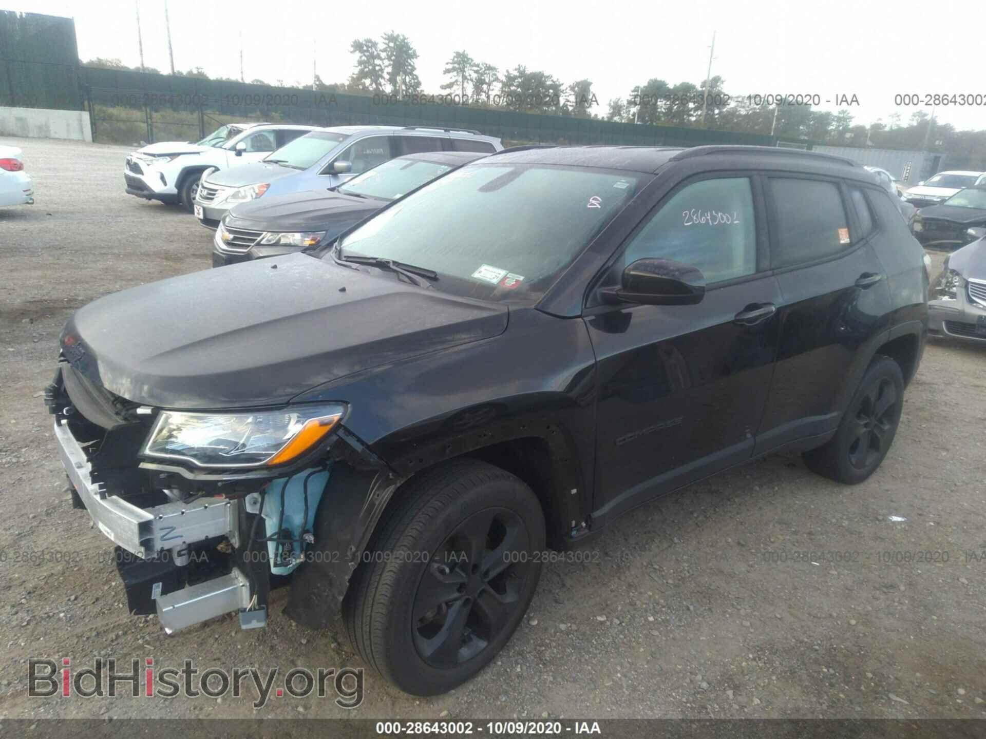 2019 JEEP COMPASS - VIN: 3C4NJDBB0KT826751 - Фото 2